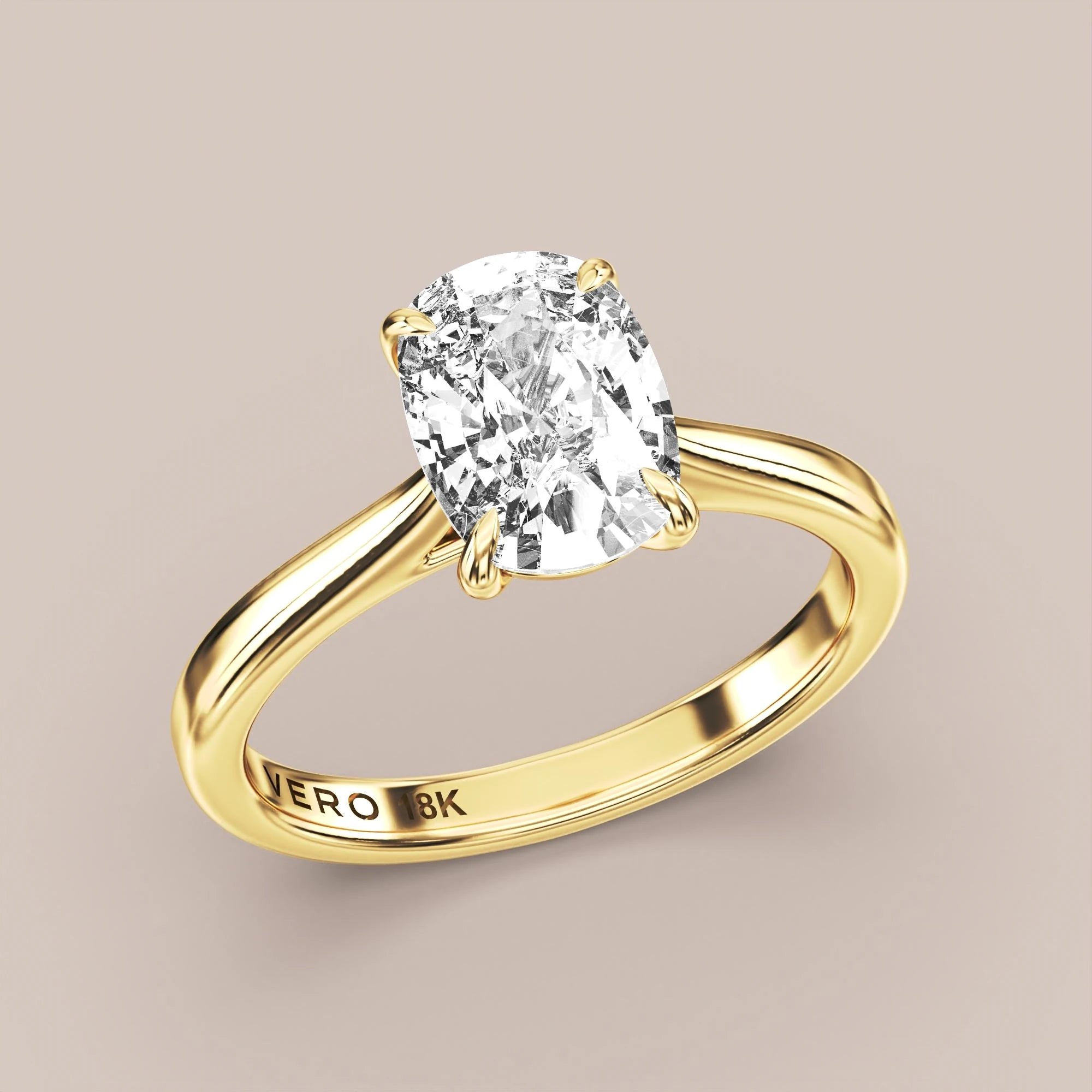 Elongated - Yellow gold