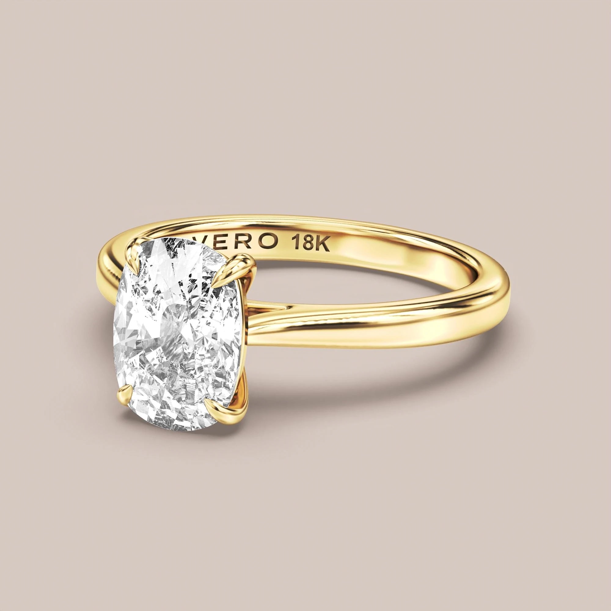 Elongated - Yellow gold