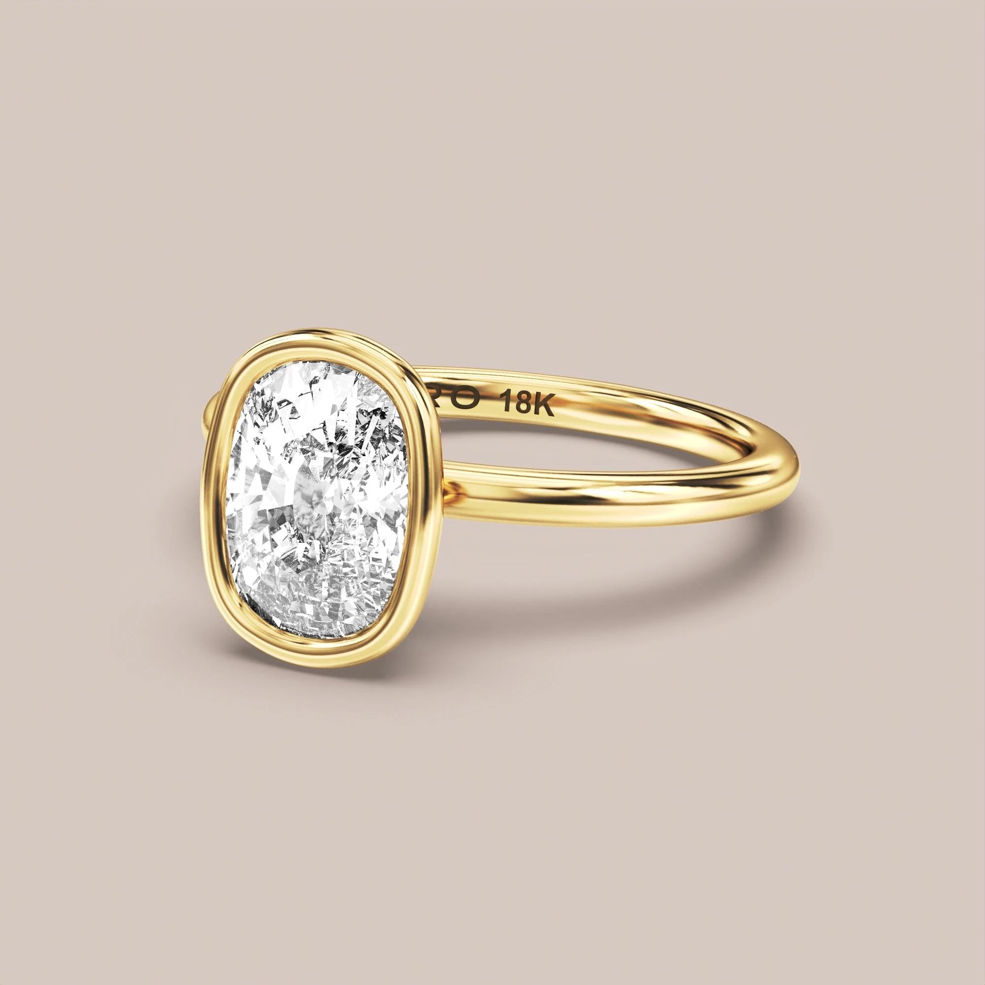 Elongated - Yellow gold