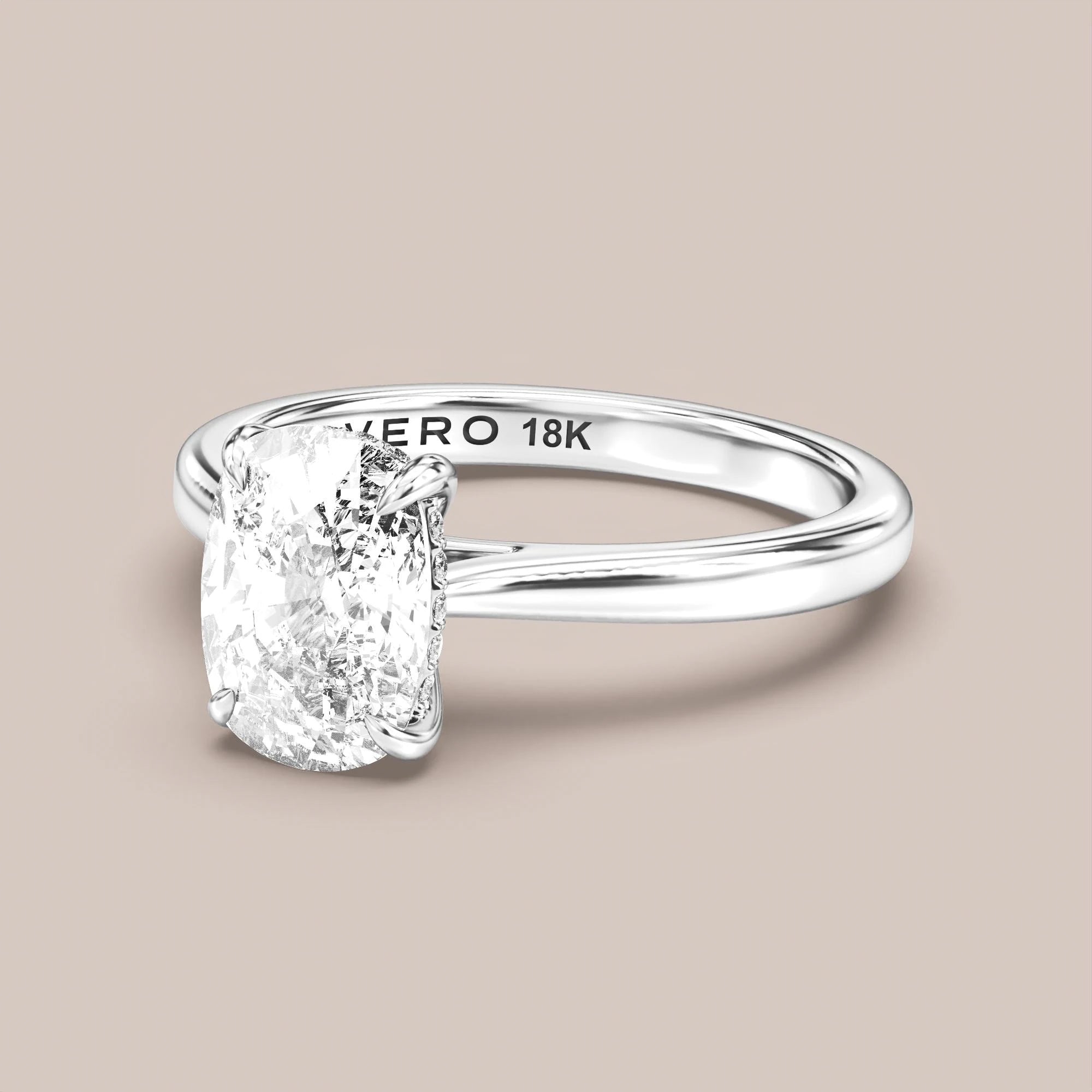 Elongated - White gold