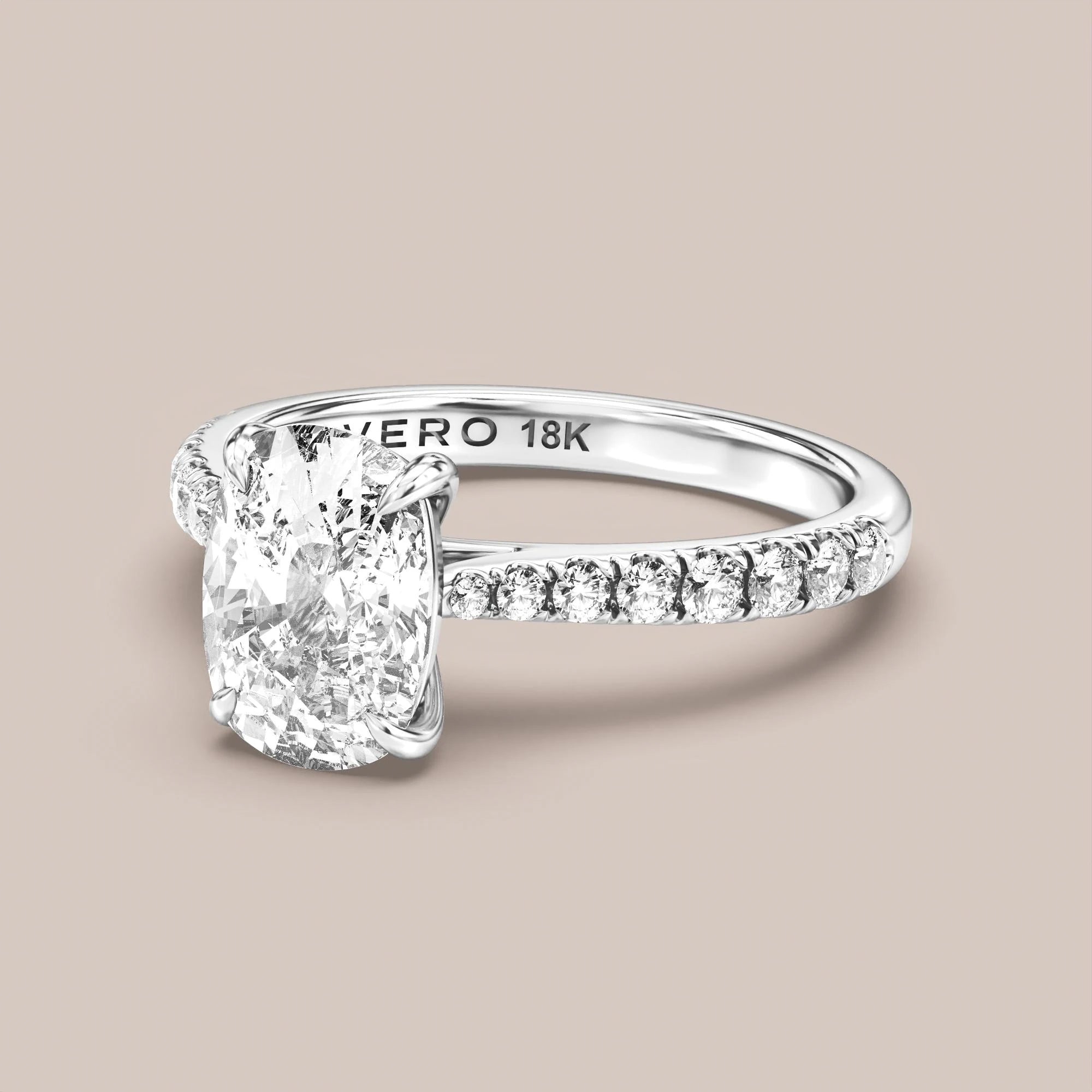 Elongated - White gold