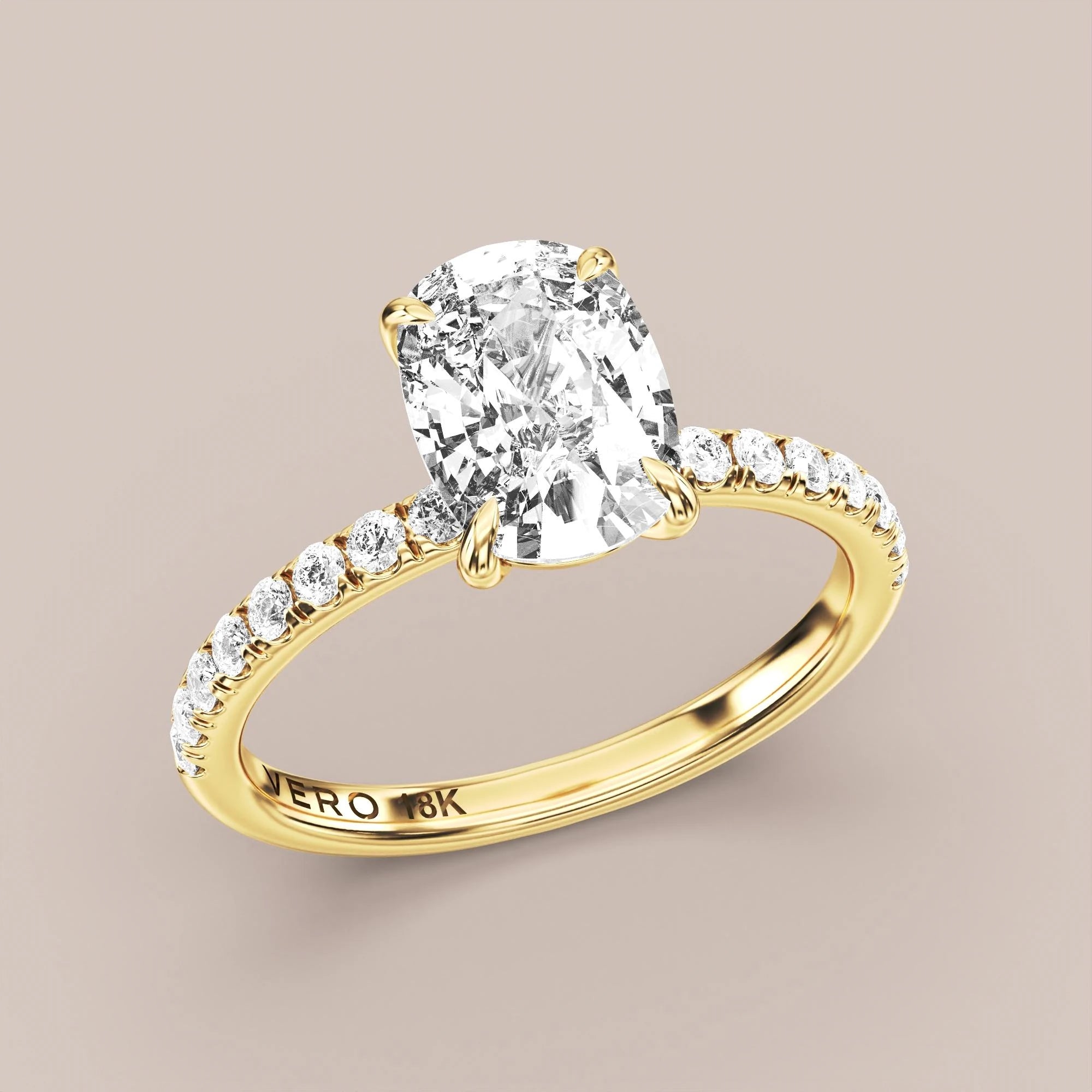 Elongated - Yellow gold