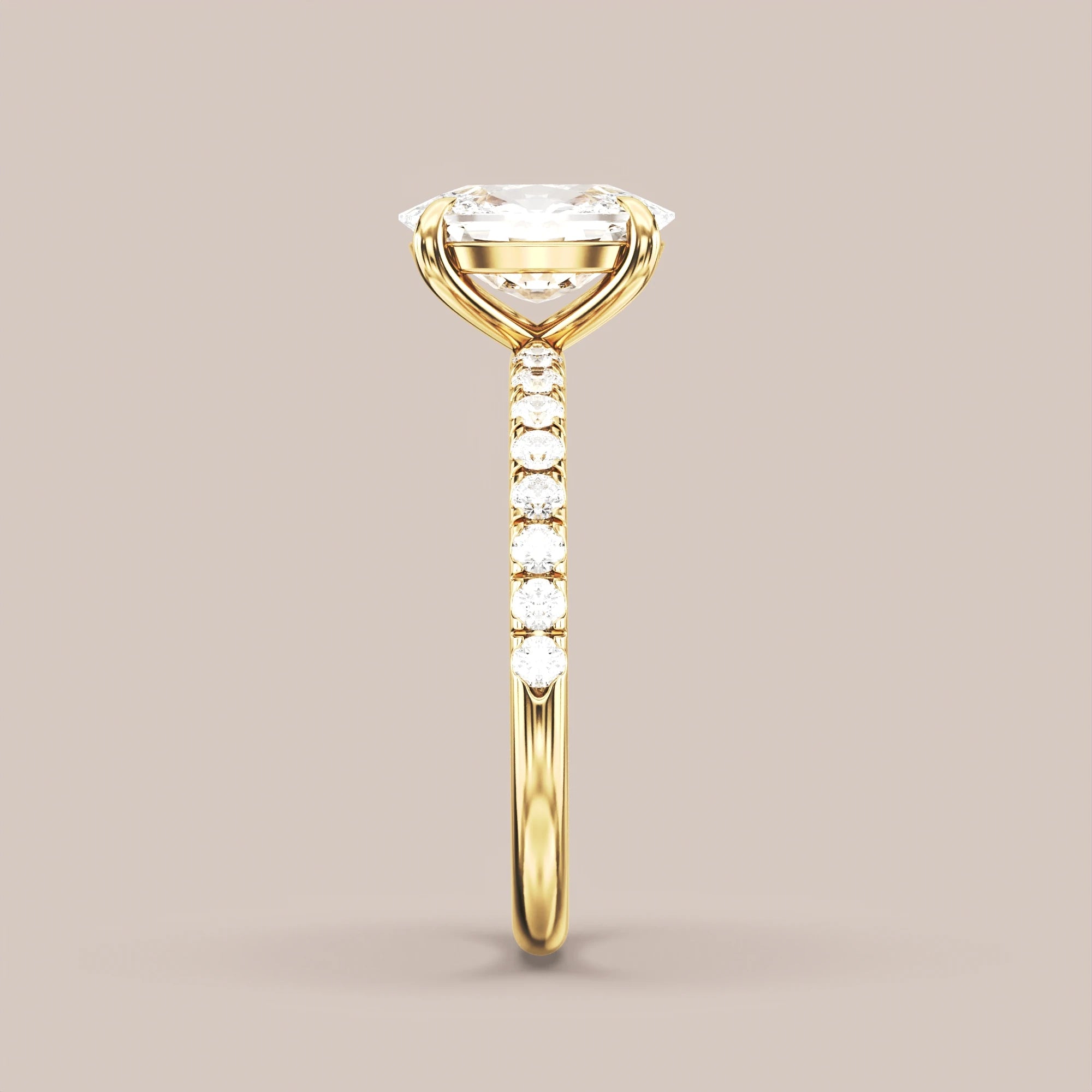 Elongated - Yellow gold