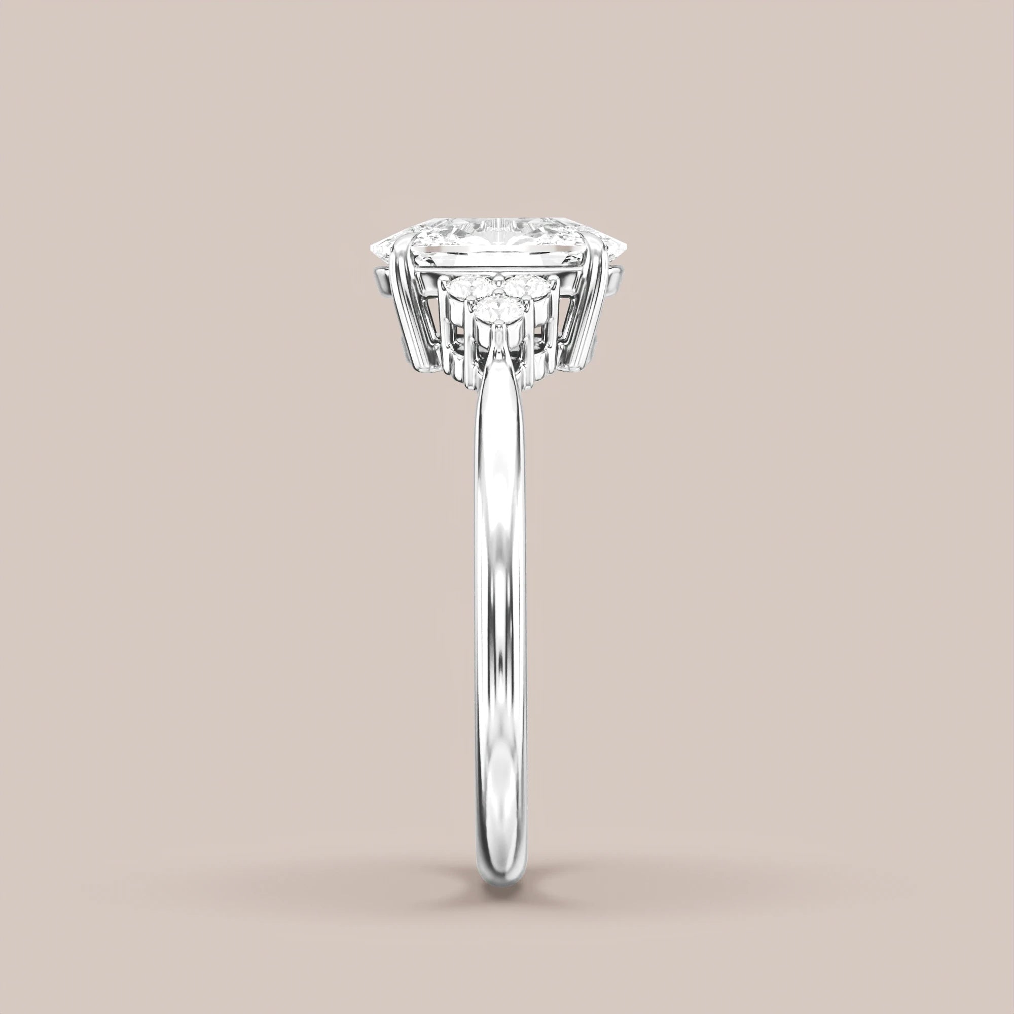 Elongated - White gold