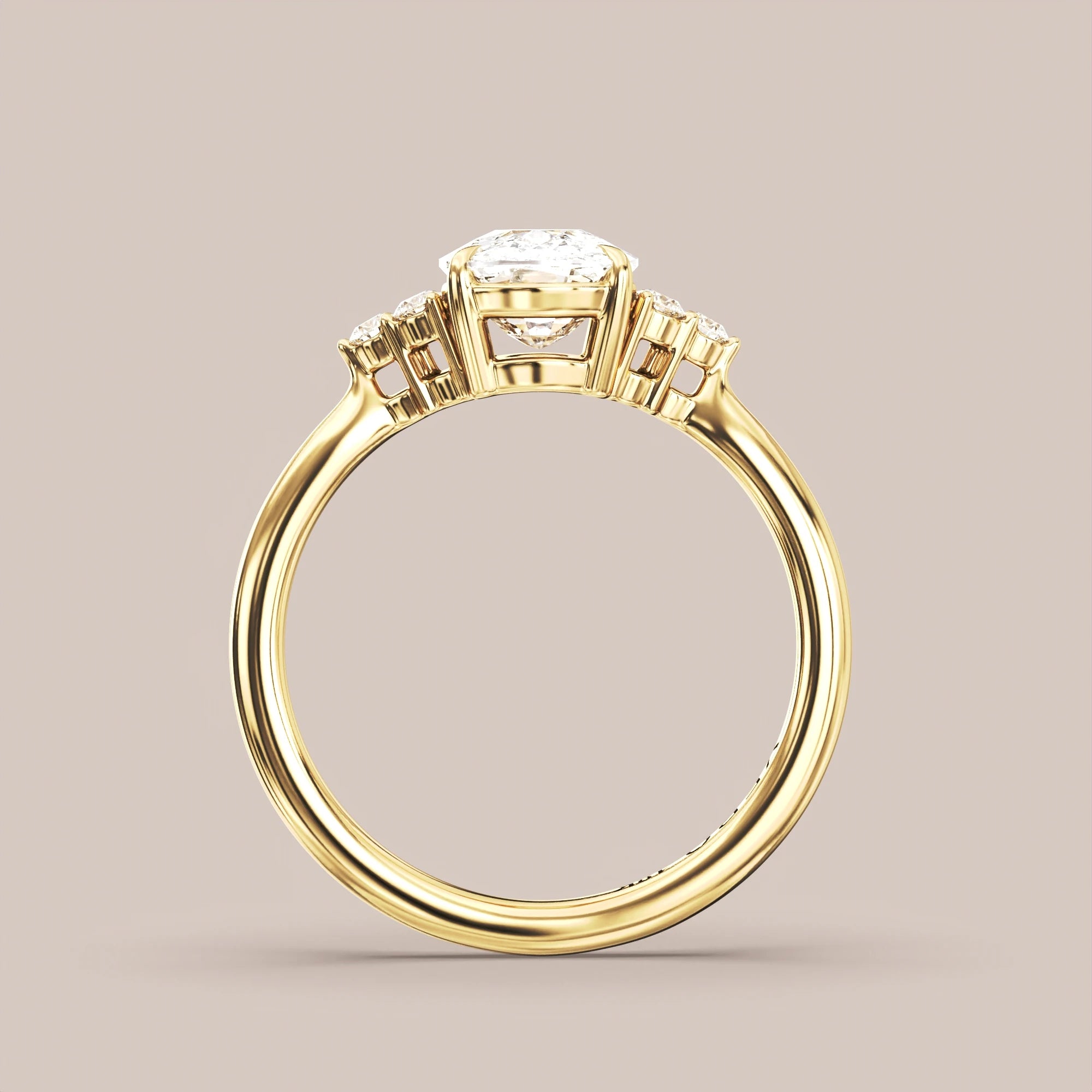 Elongated - Yellow gold