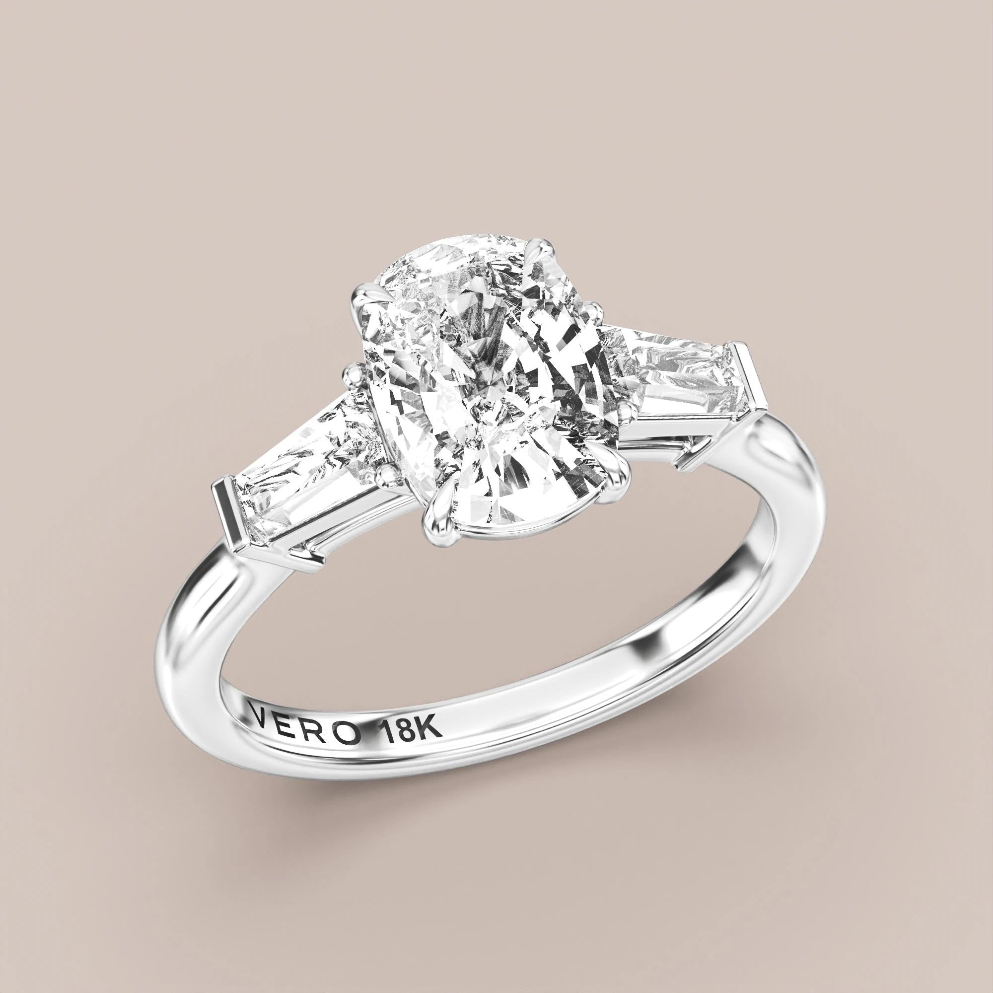 Elongated - White gold