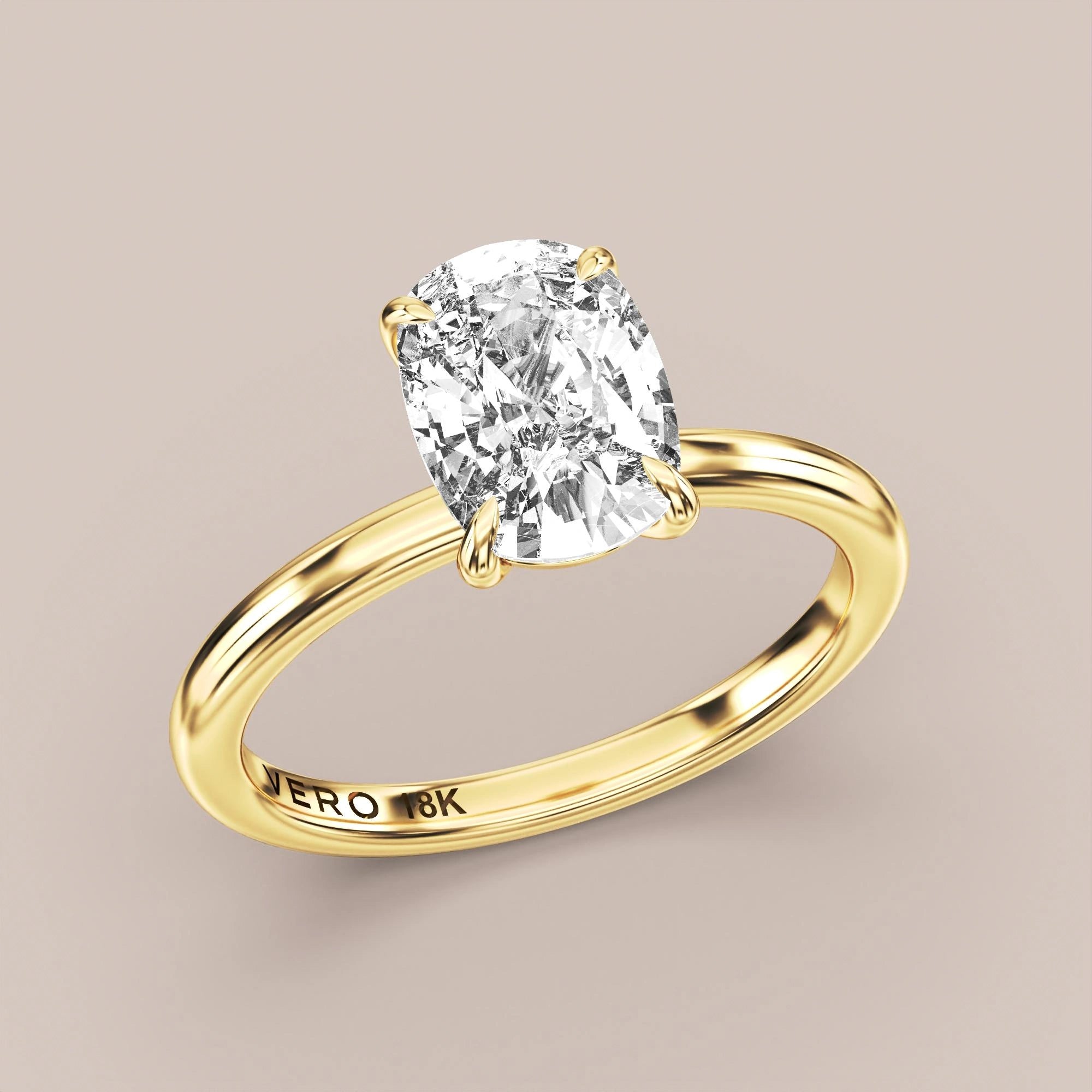 Elongated - Yellow gold