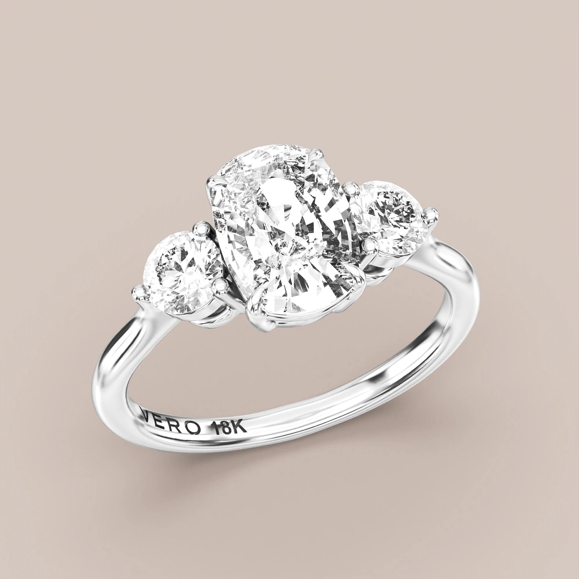 Elongated - White gold