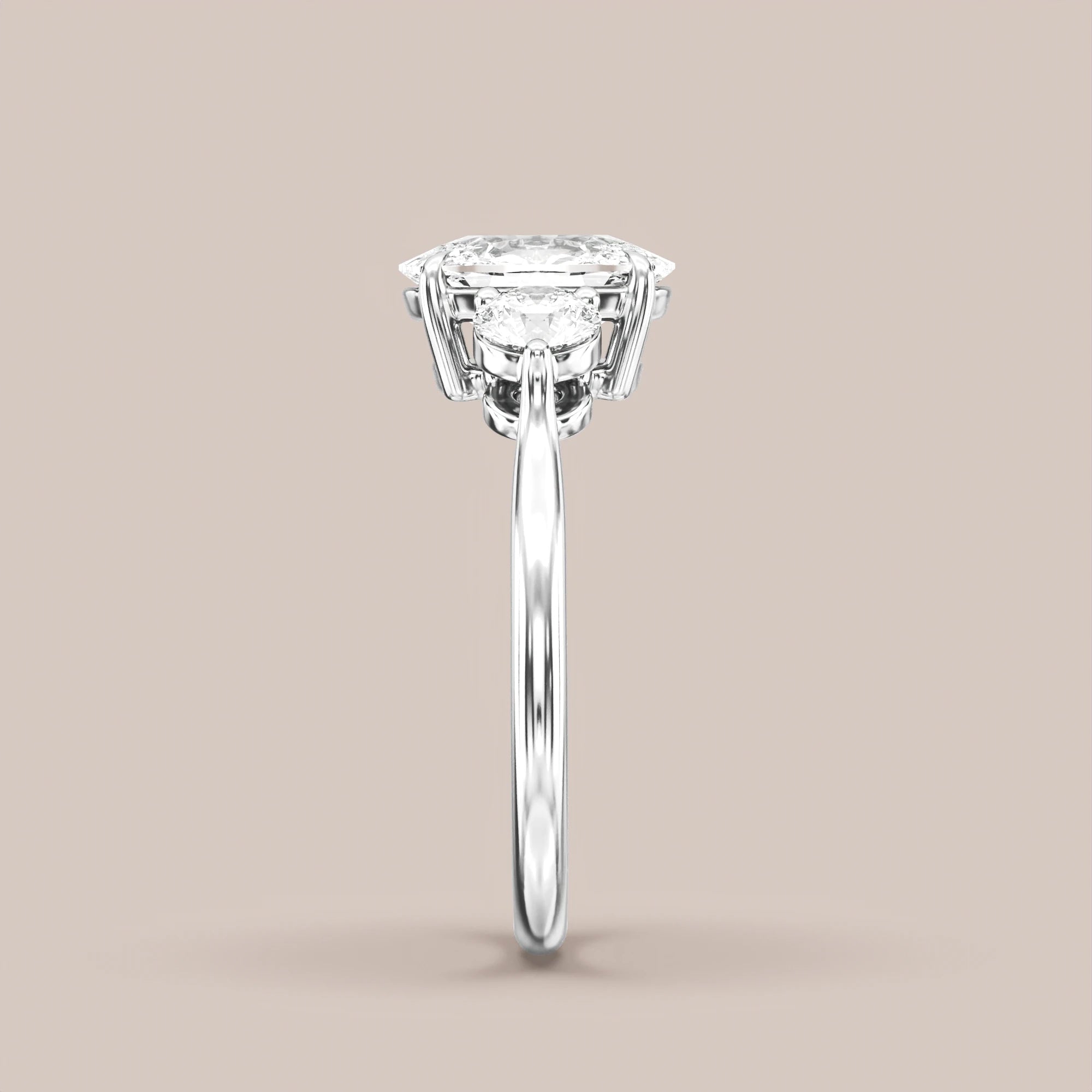 Elongated - White gold