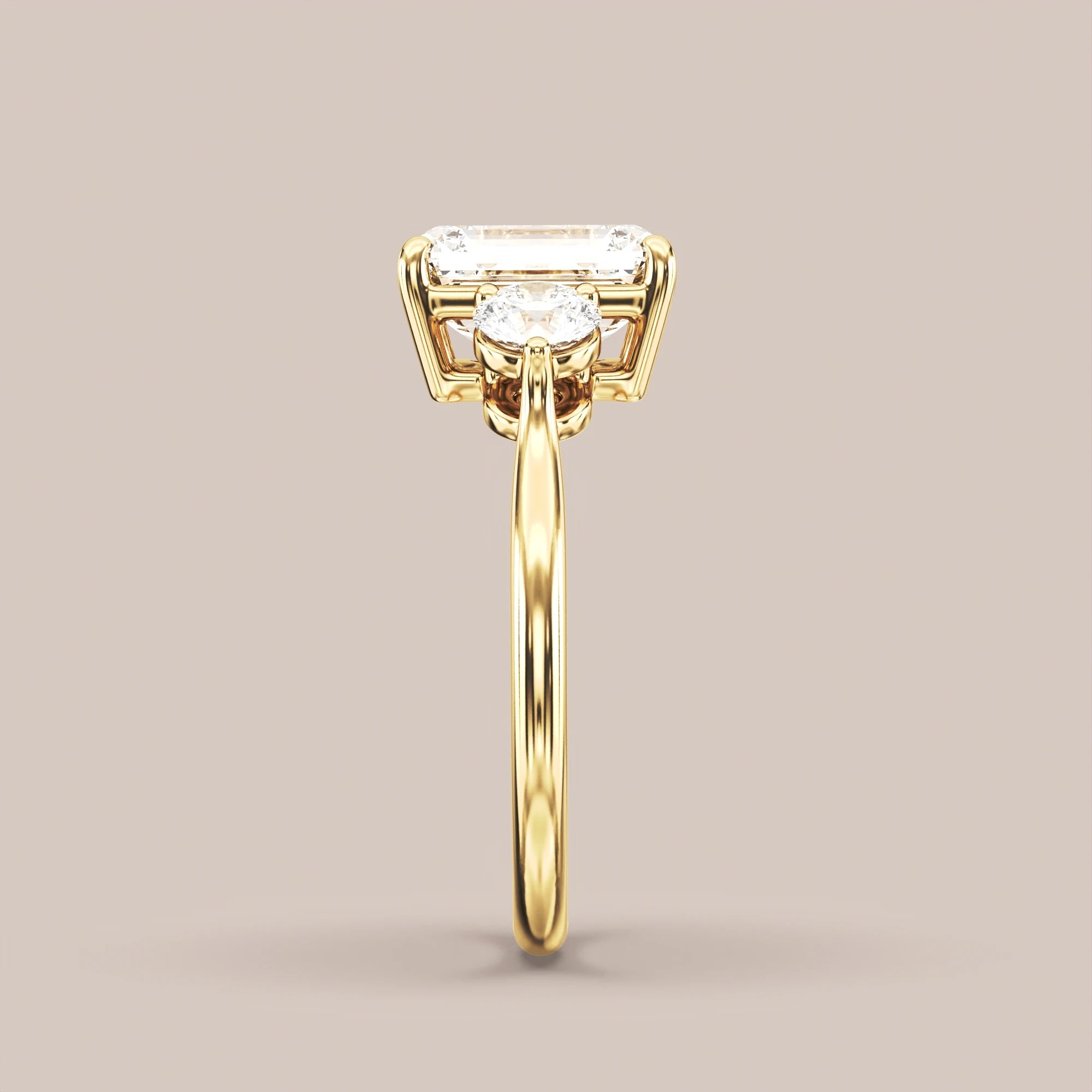 Emerald - Yellow gold