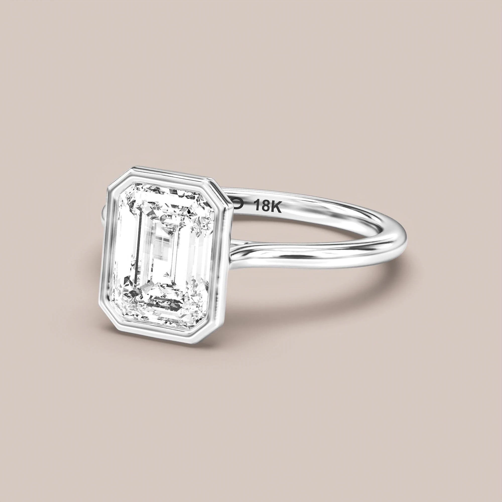 Emerald - White gold