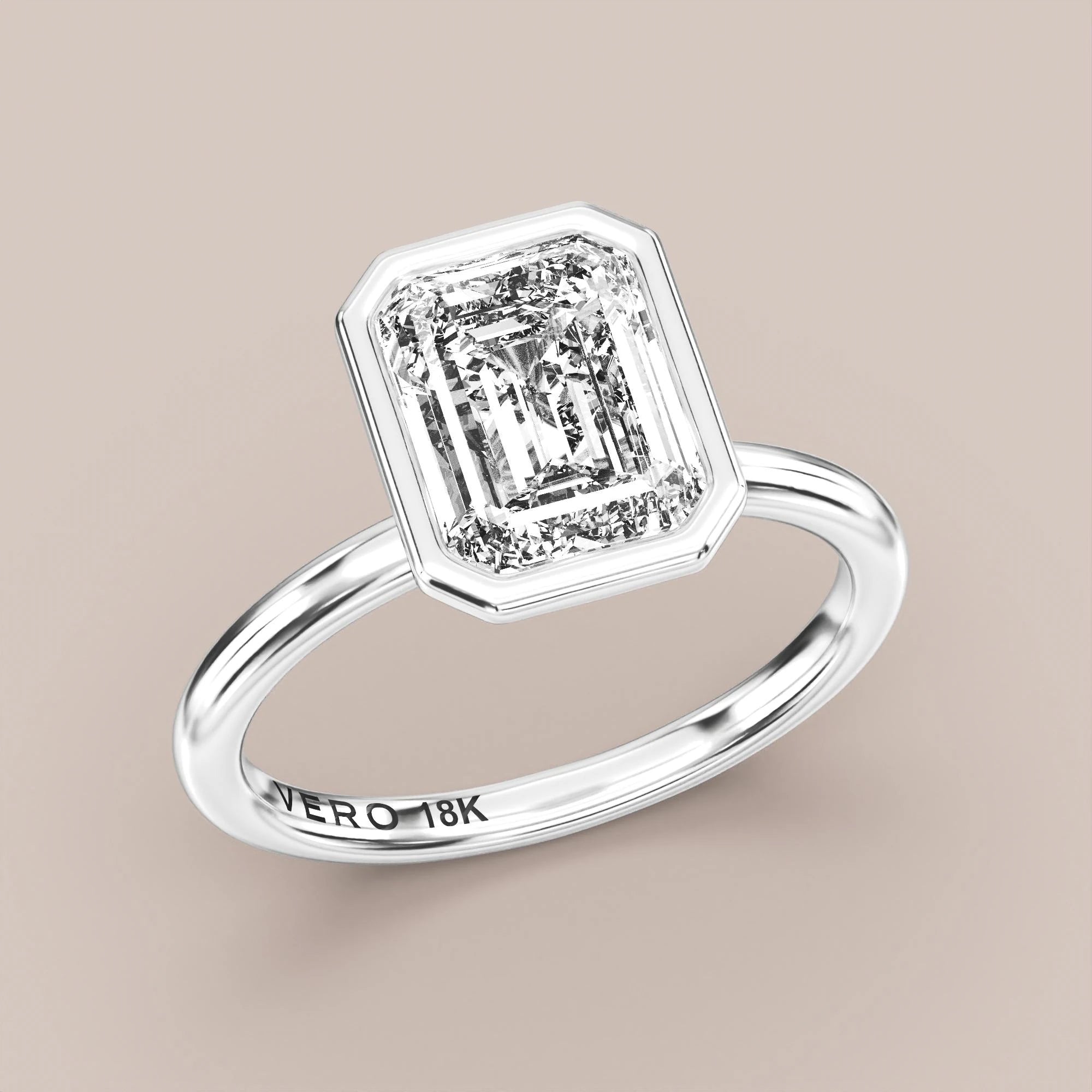 Emerald - White gold