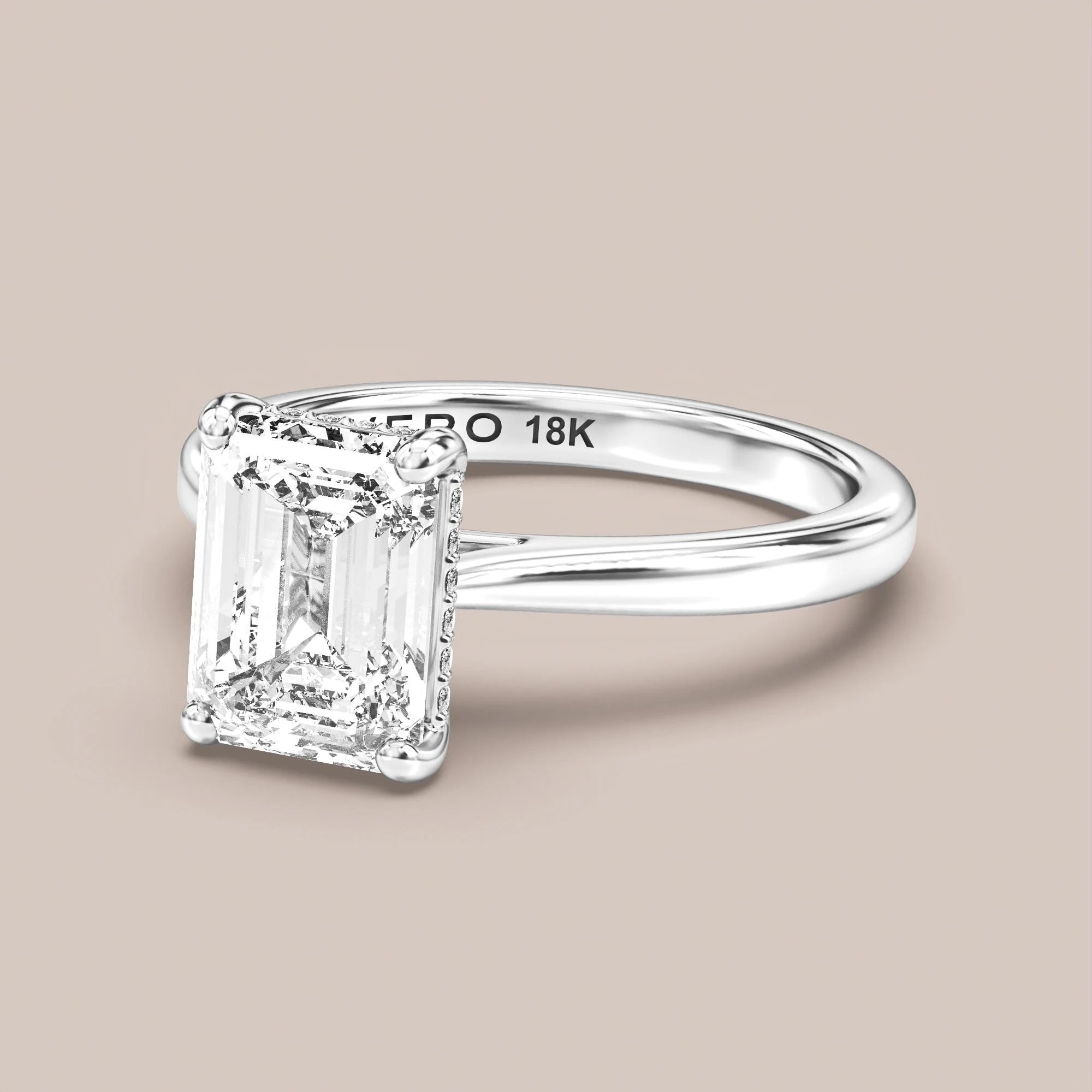 Emerald - White gold