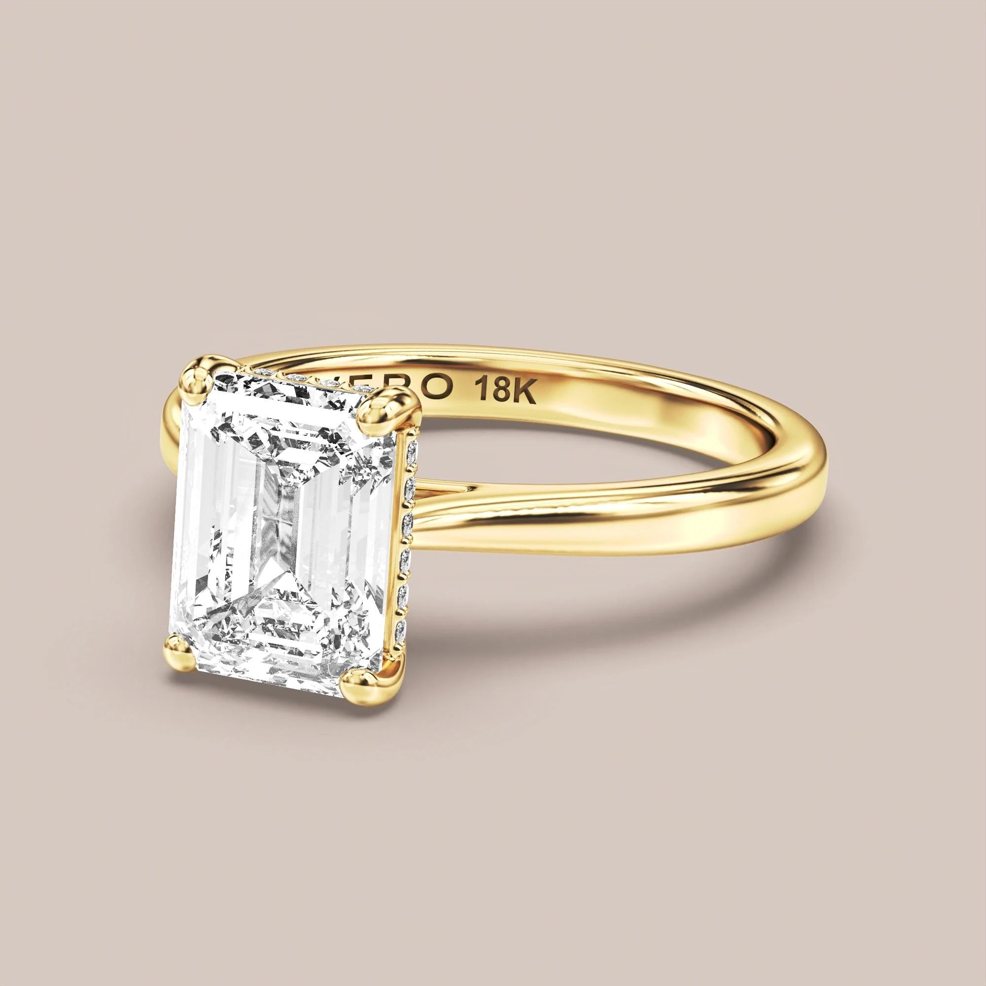 Emerald - Yellow gold