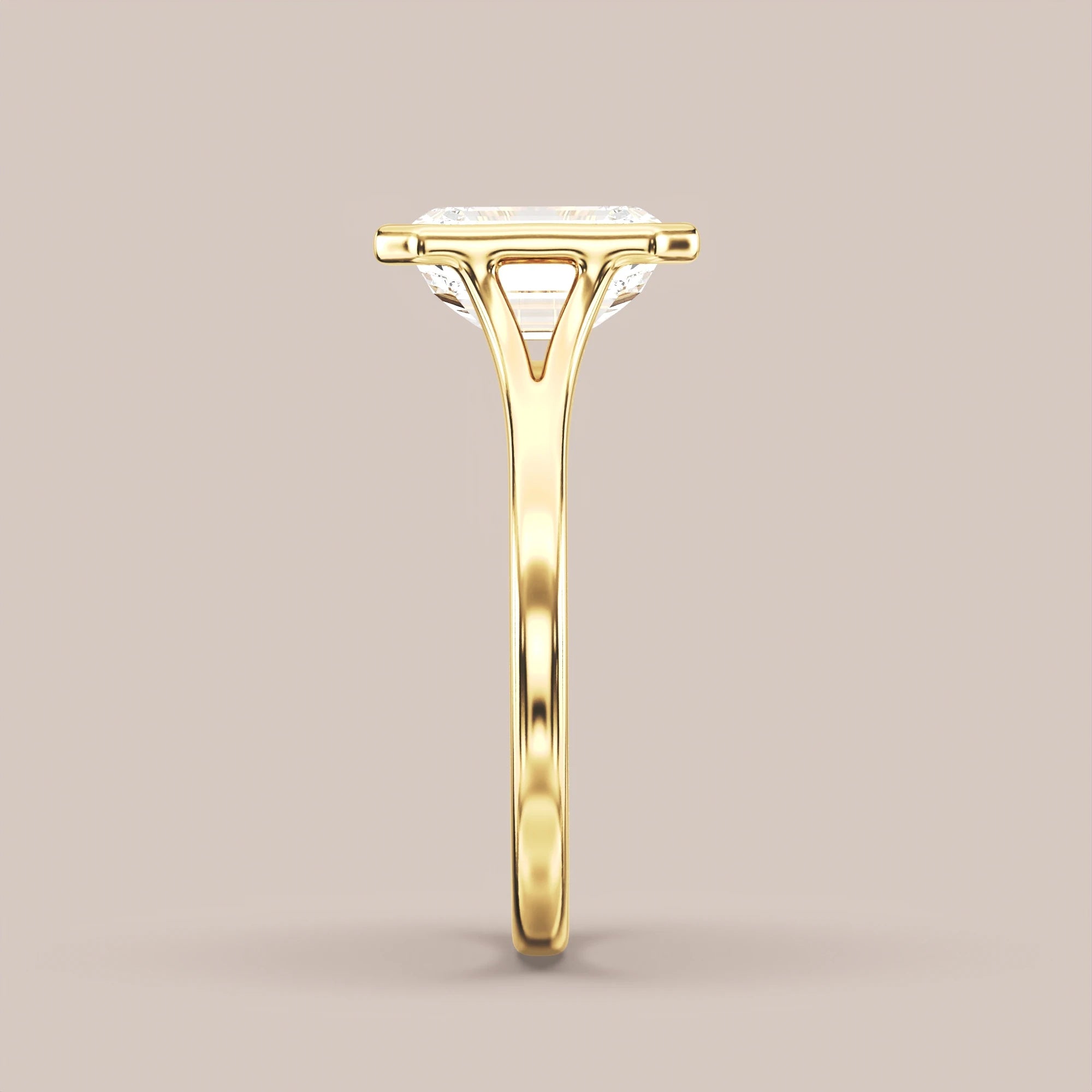 Emerald - Yellow gold