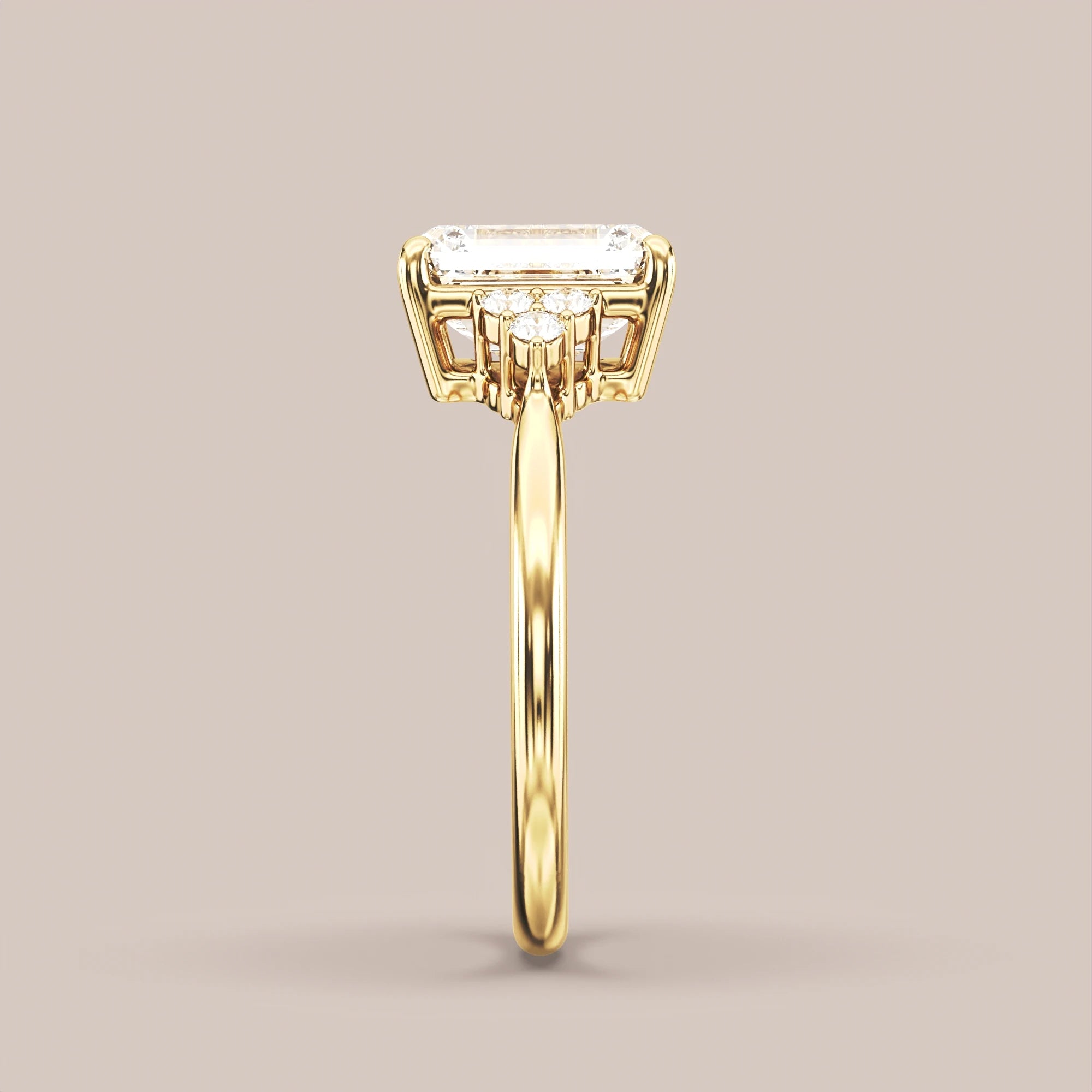 Emerald - Yellow gold