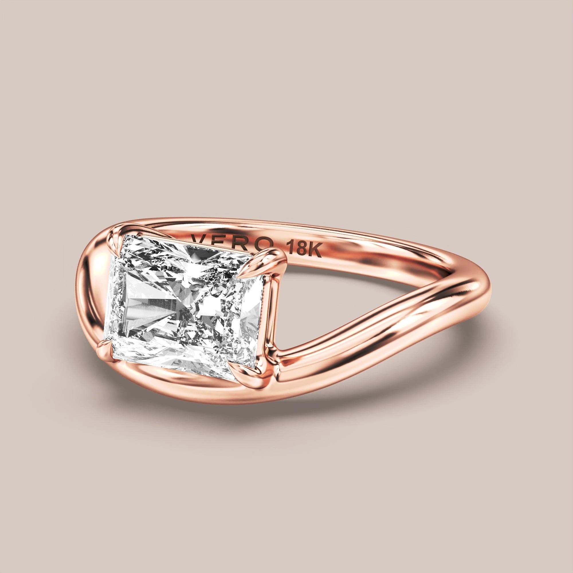 V05 Free Form Bypass in 18K rose gold with a radiant diamond