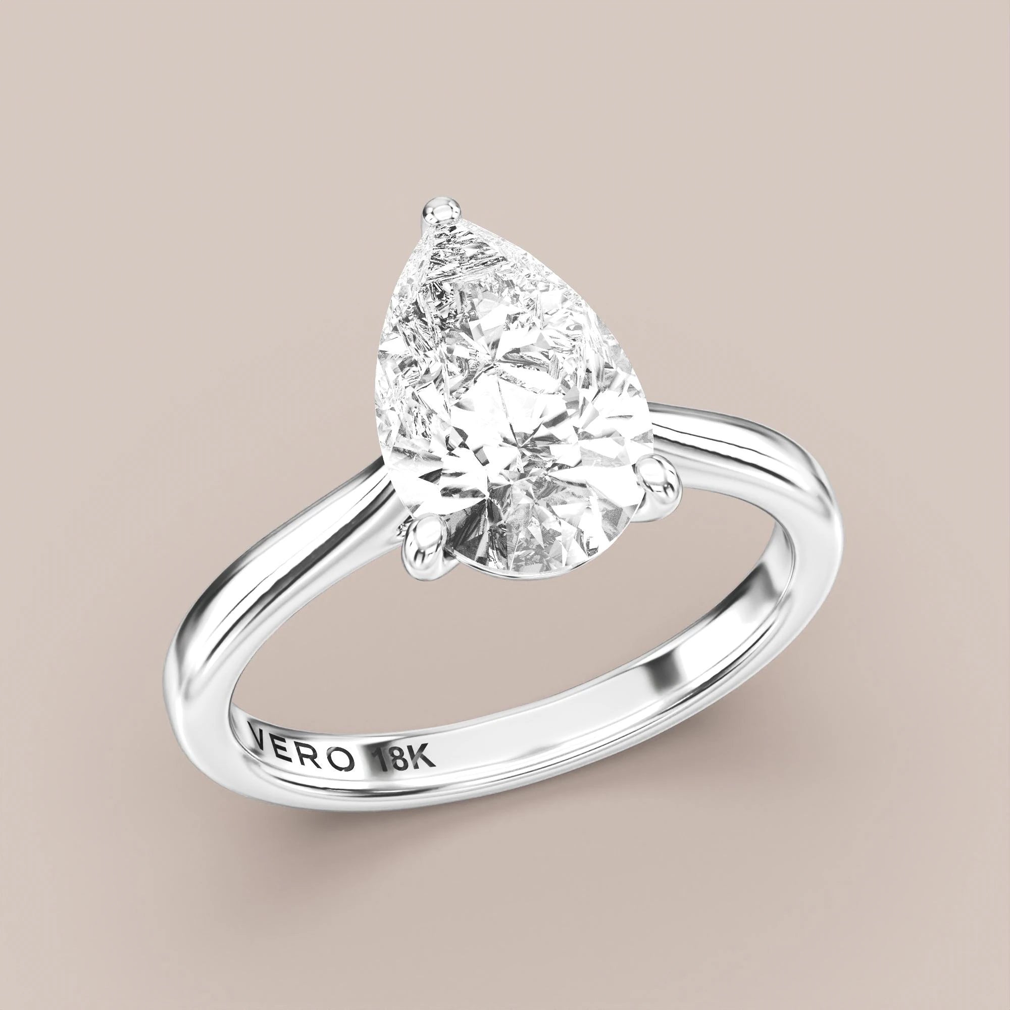 Pear - White gold