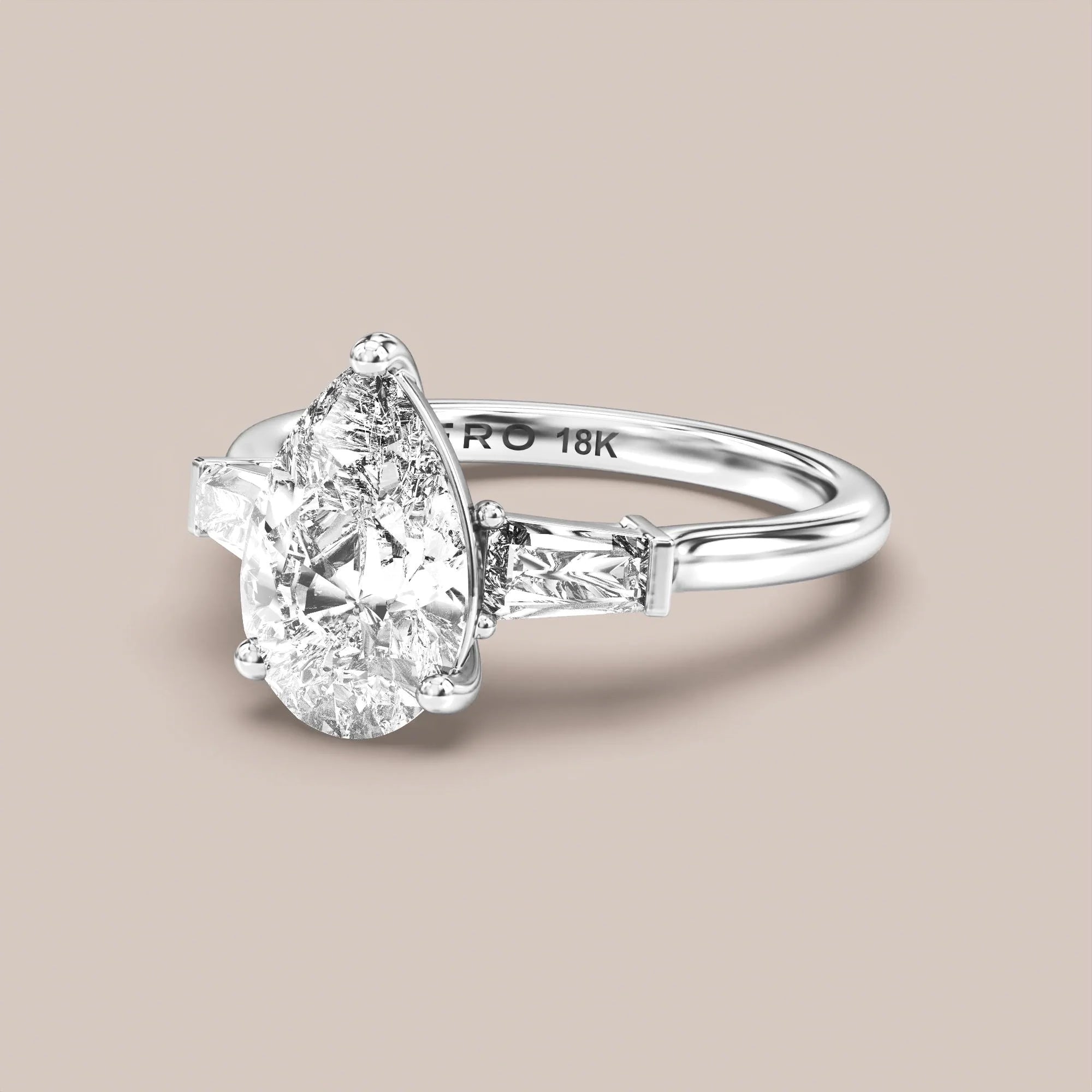 Pear - White gold