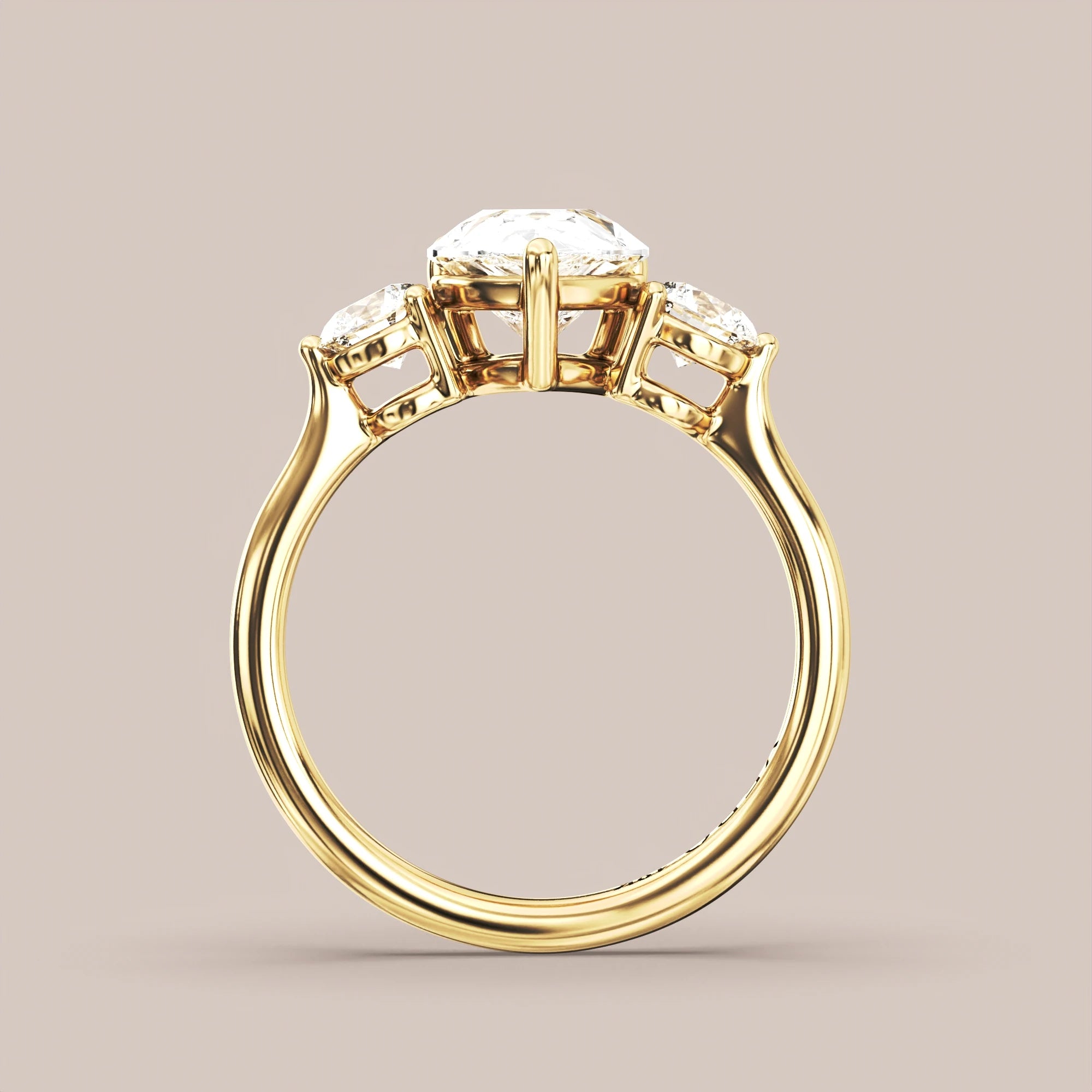 Pear - Yellow gold