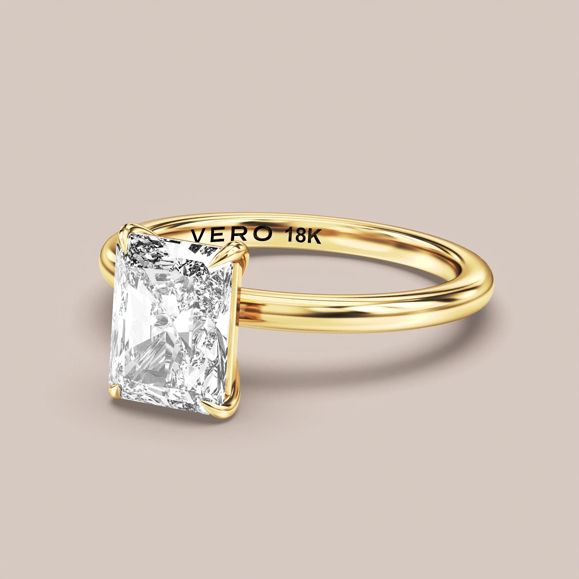 Radiant - Yellow gold