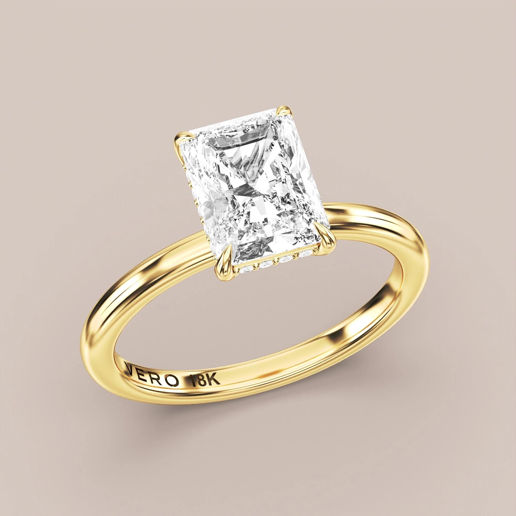 Radiant - Yellow gold