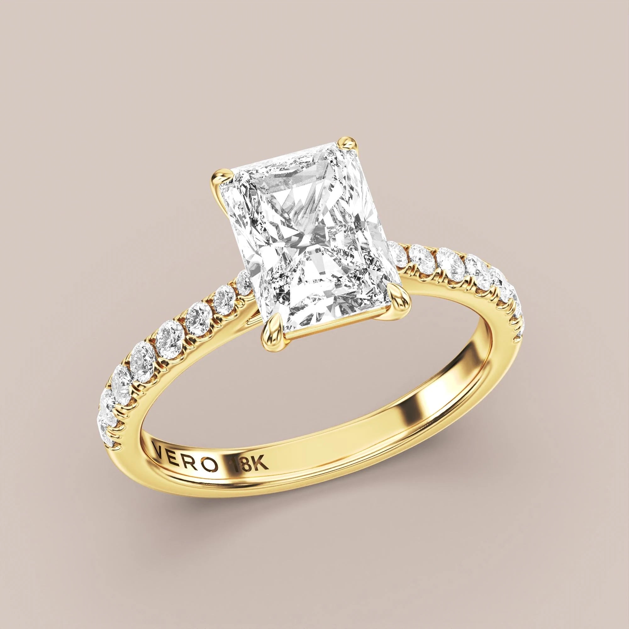 Radiant - Yellow gold