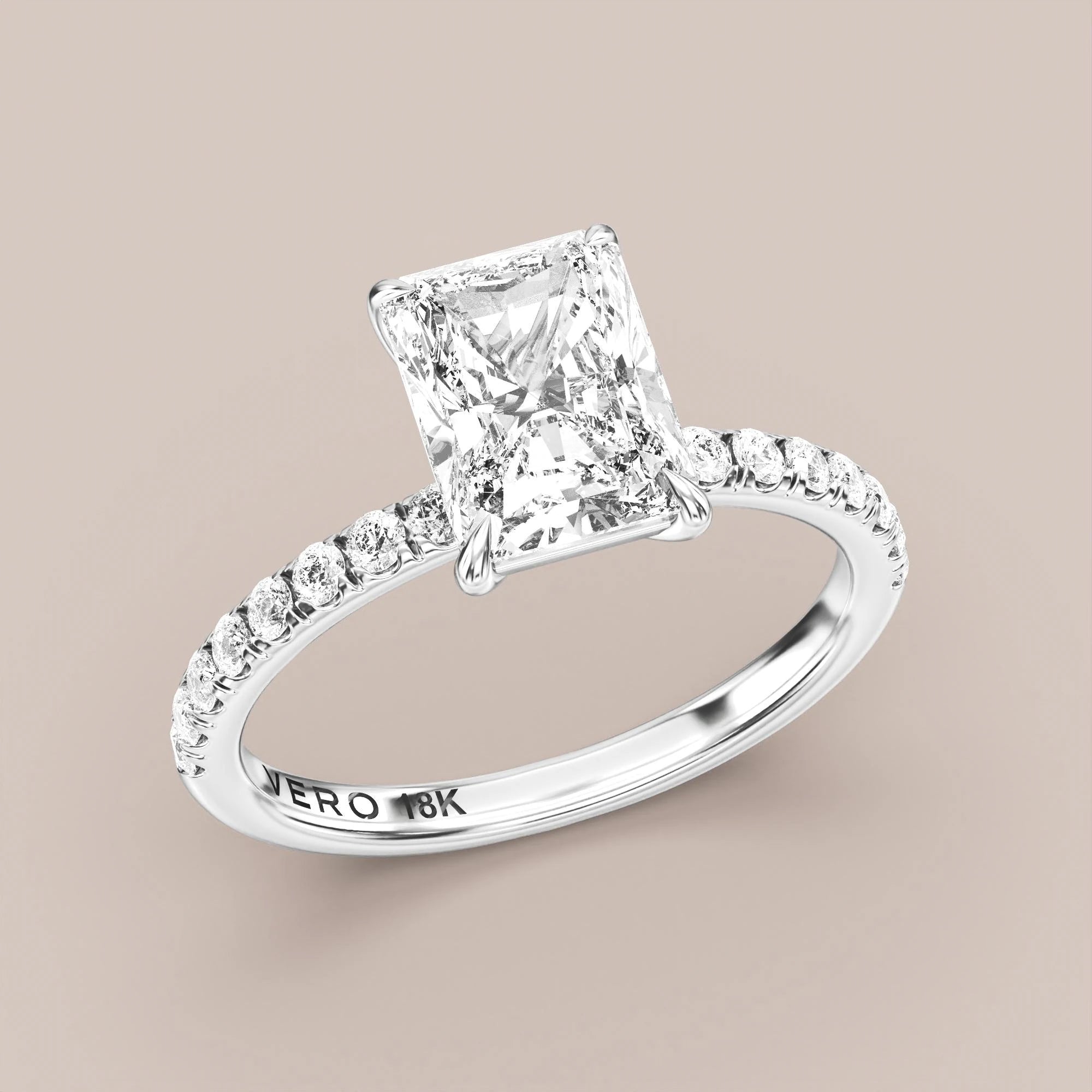 Radiant - White gold