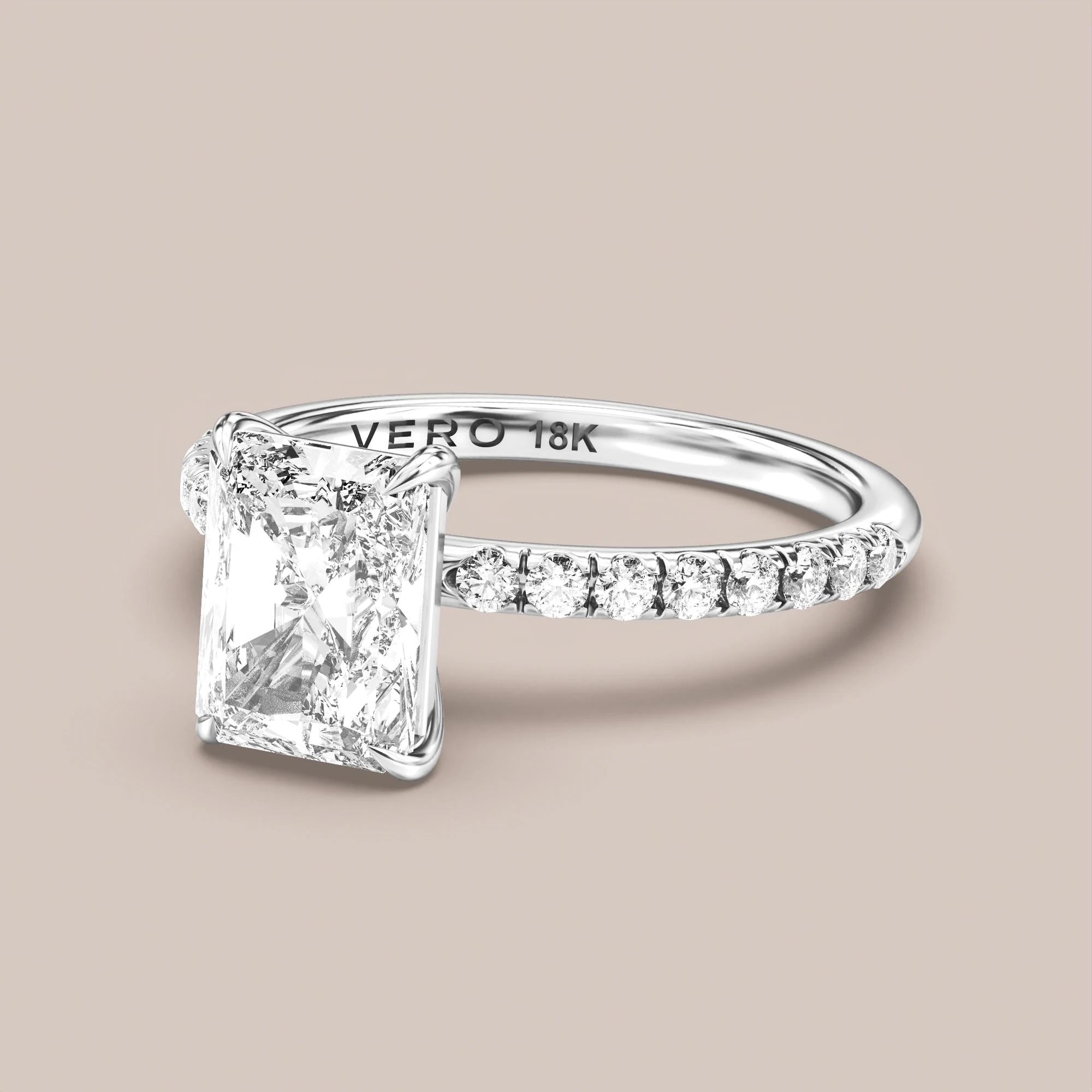 Radiant - White gold