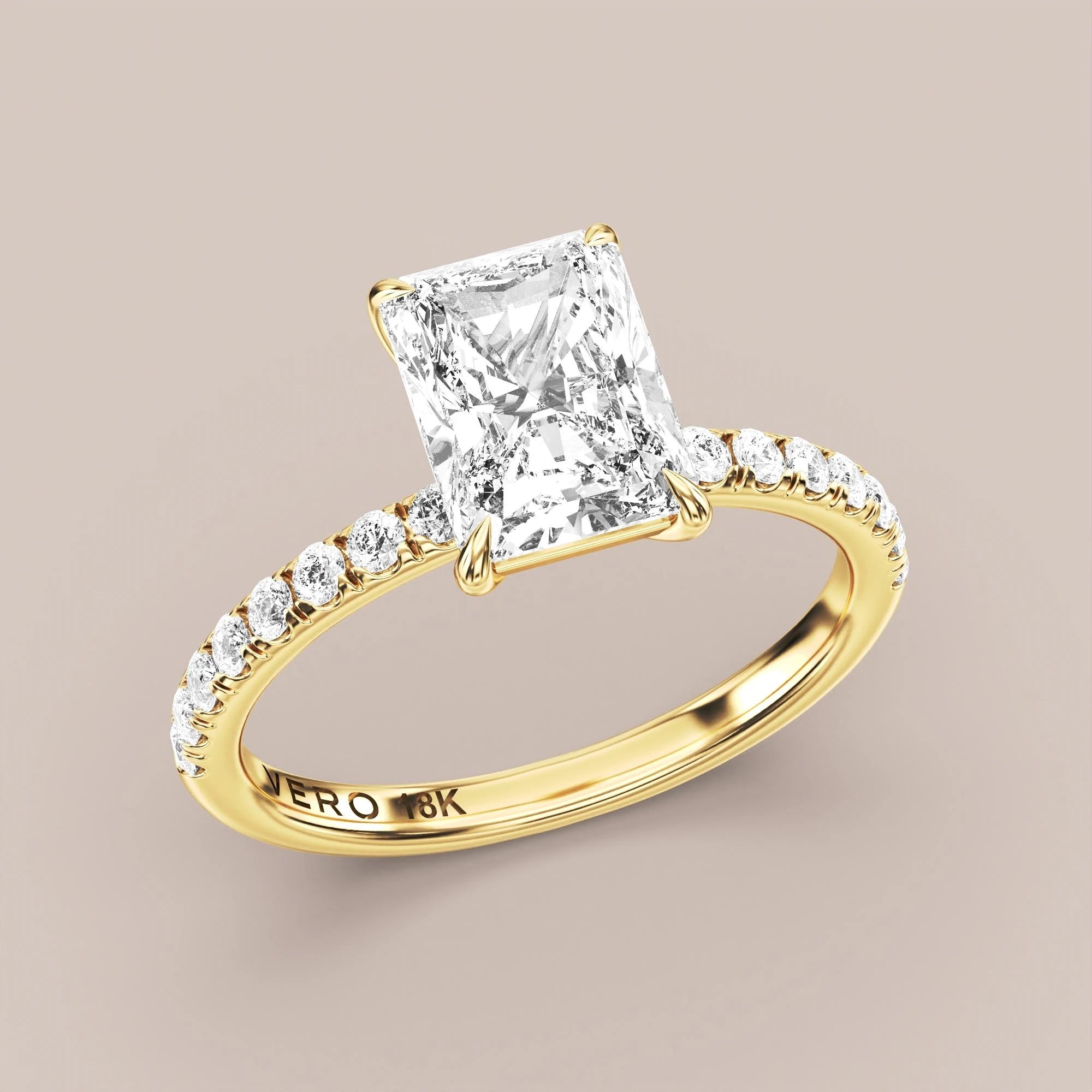 Radiant - Yellow gold