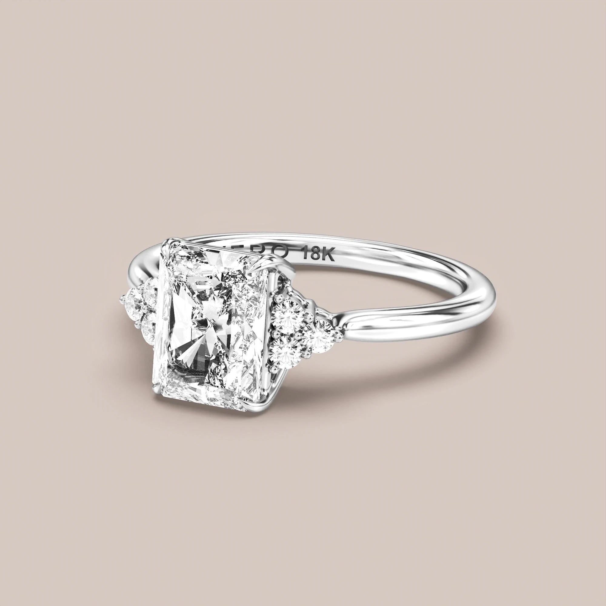 Radiant - White gold