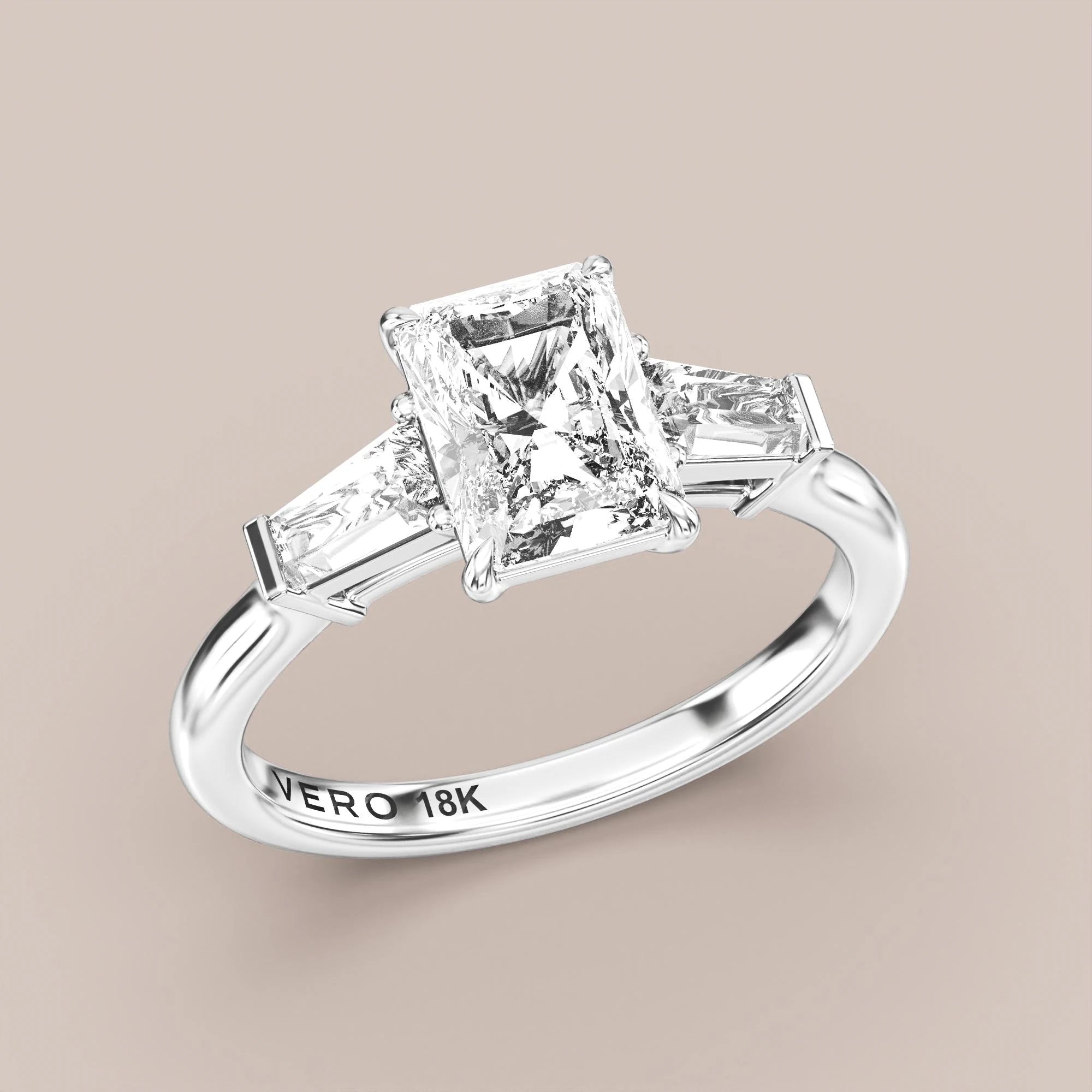 Radiant - White gold