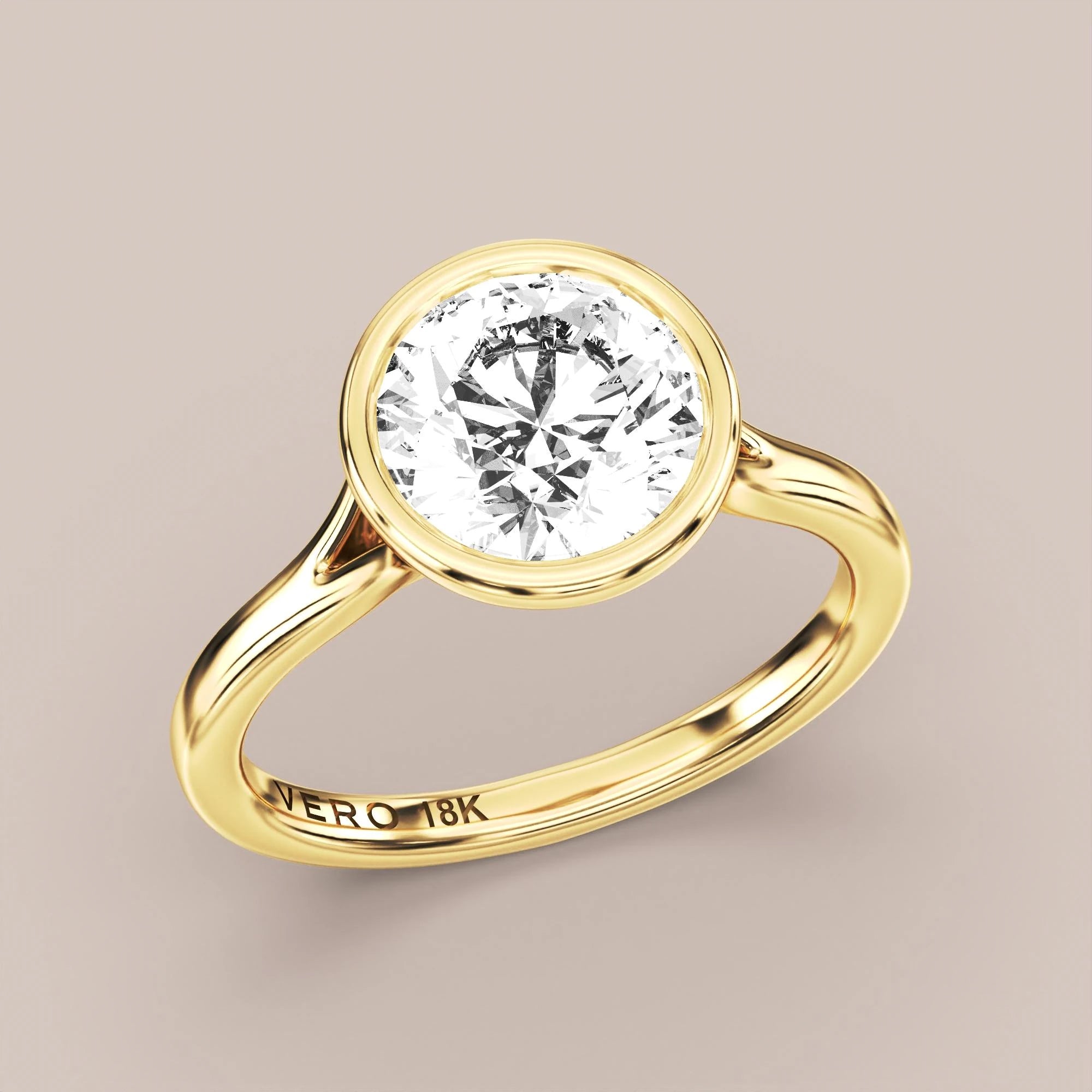 Round - Yellow gold