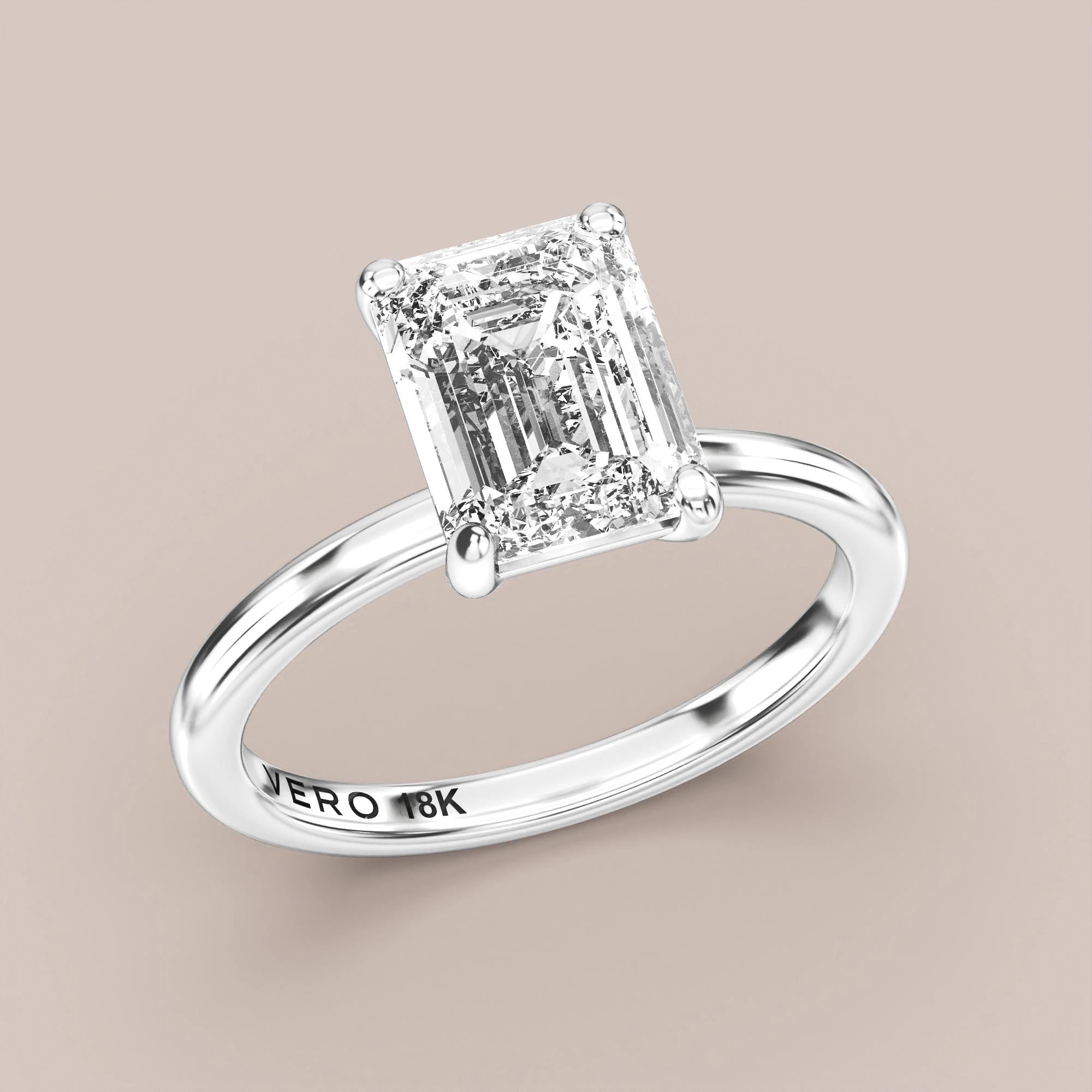 Emerald - White gold