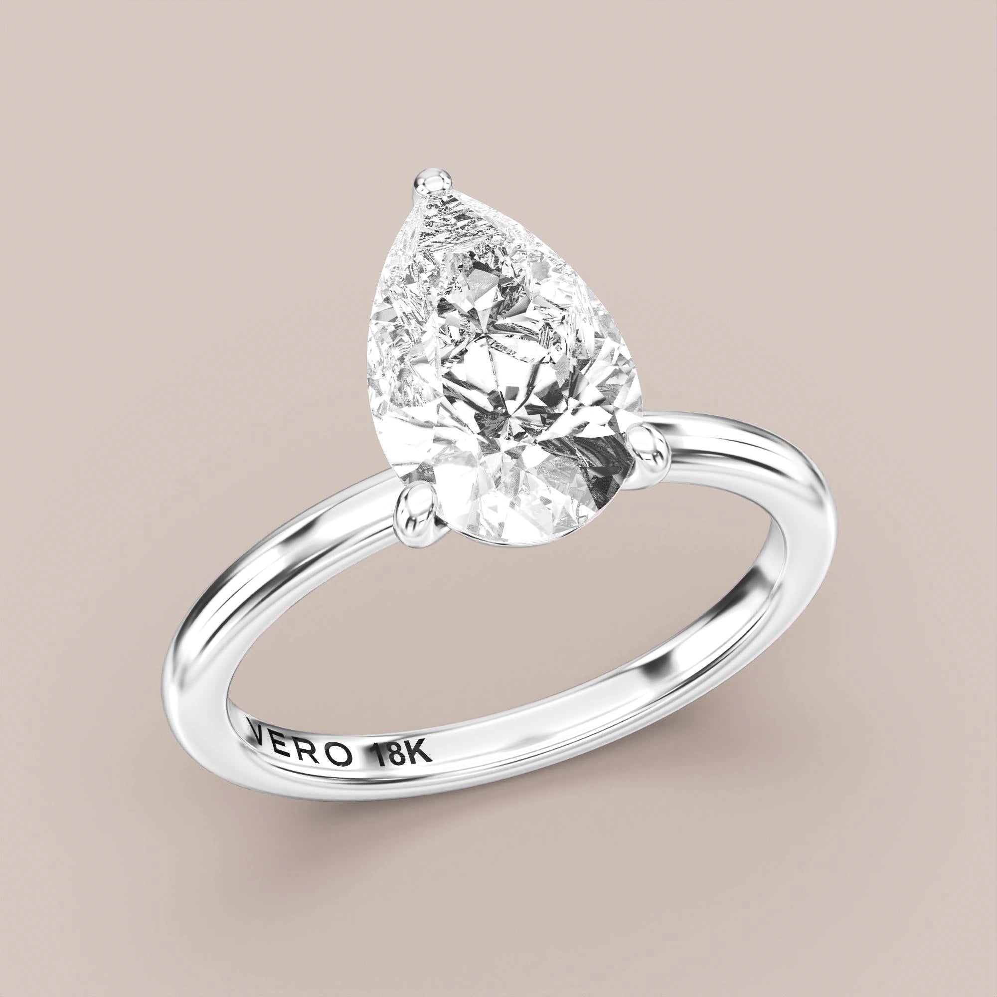 Pear - White gold