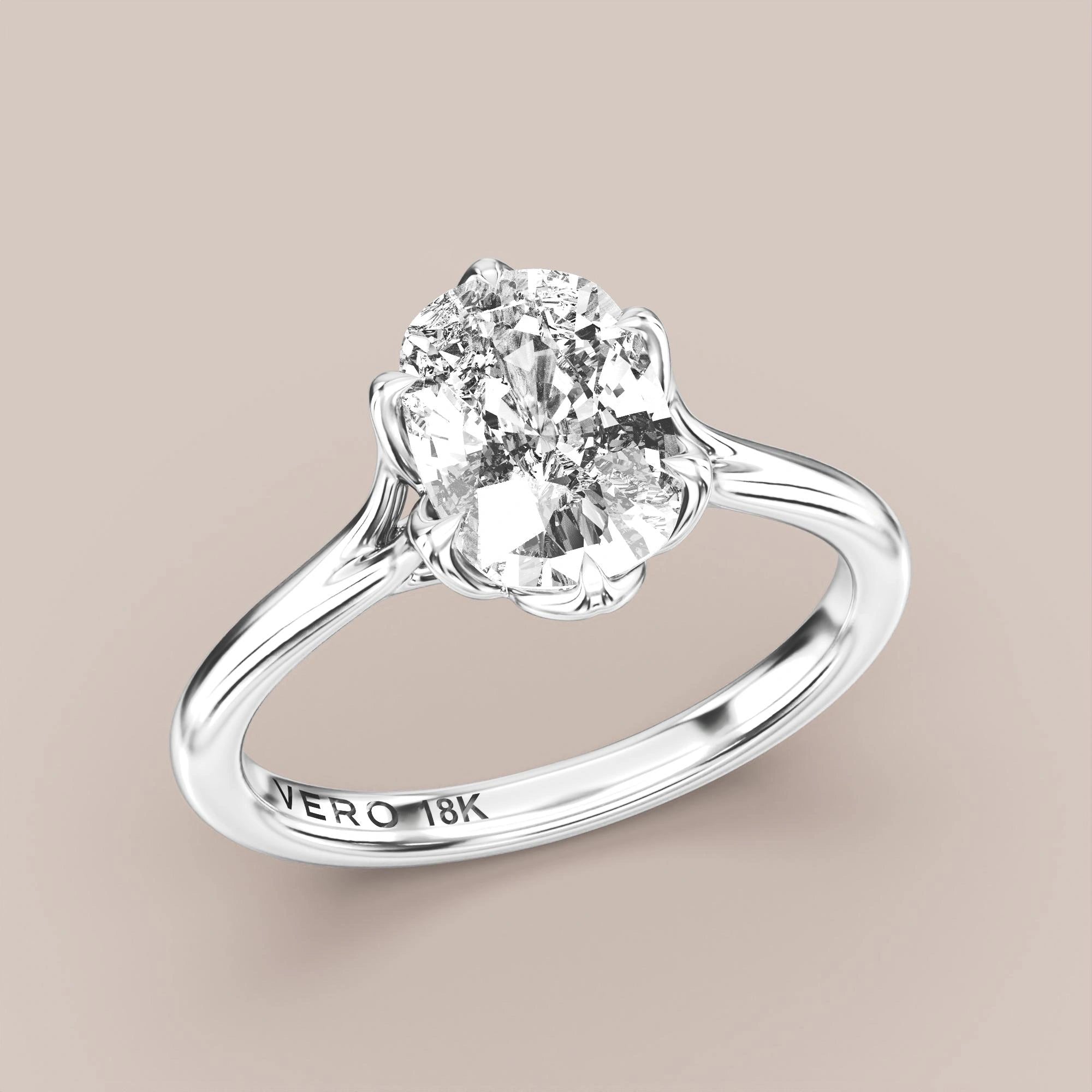 Elongated - White gold