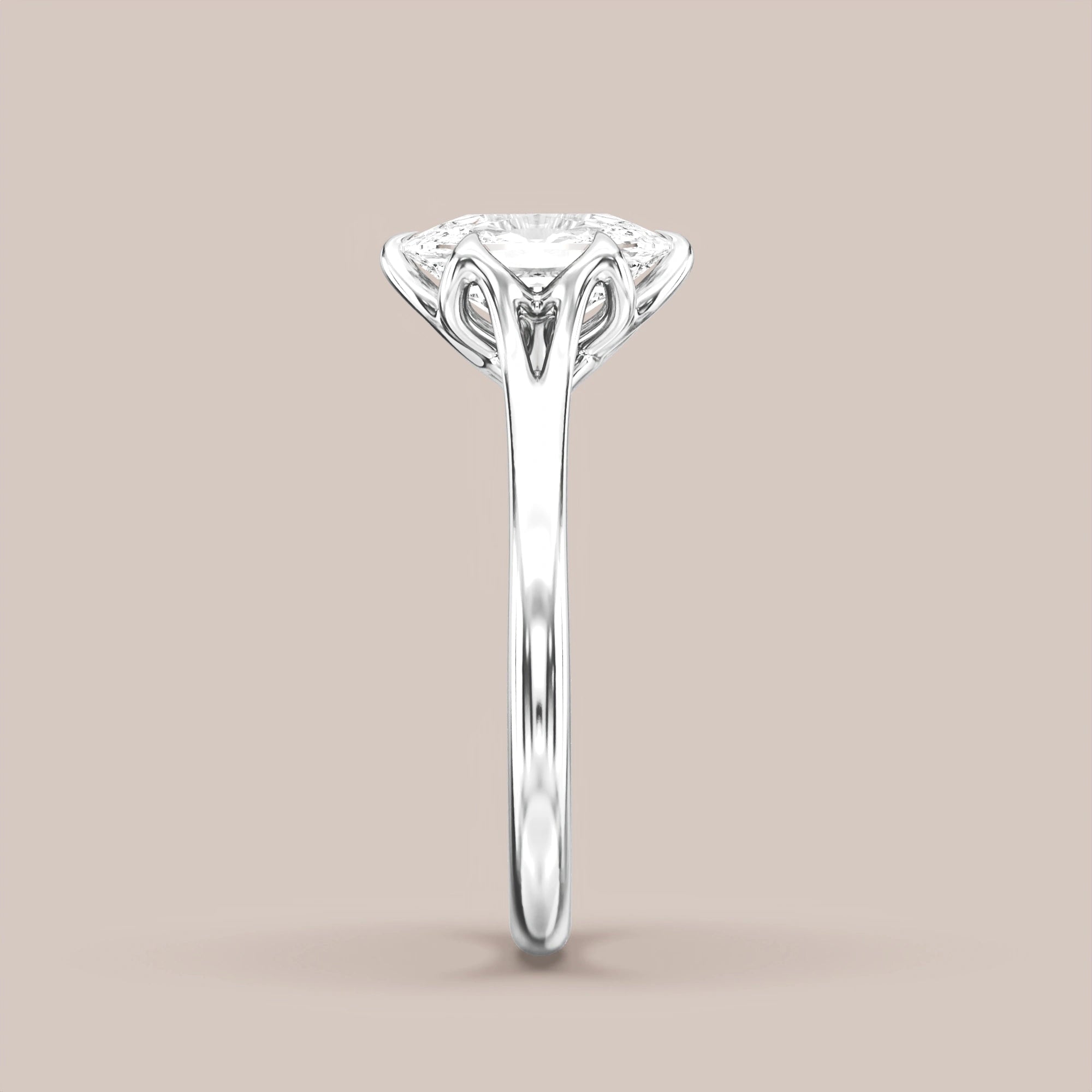 Elongated - White gold