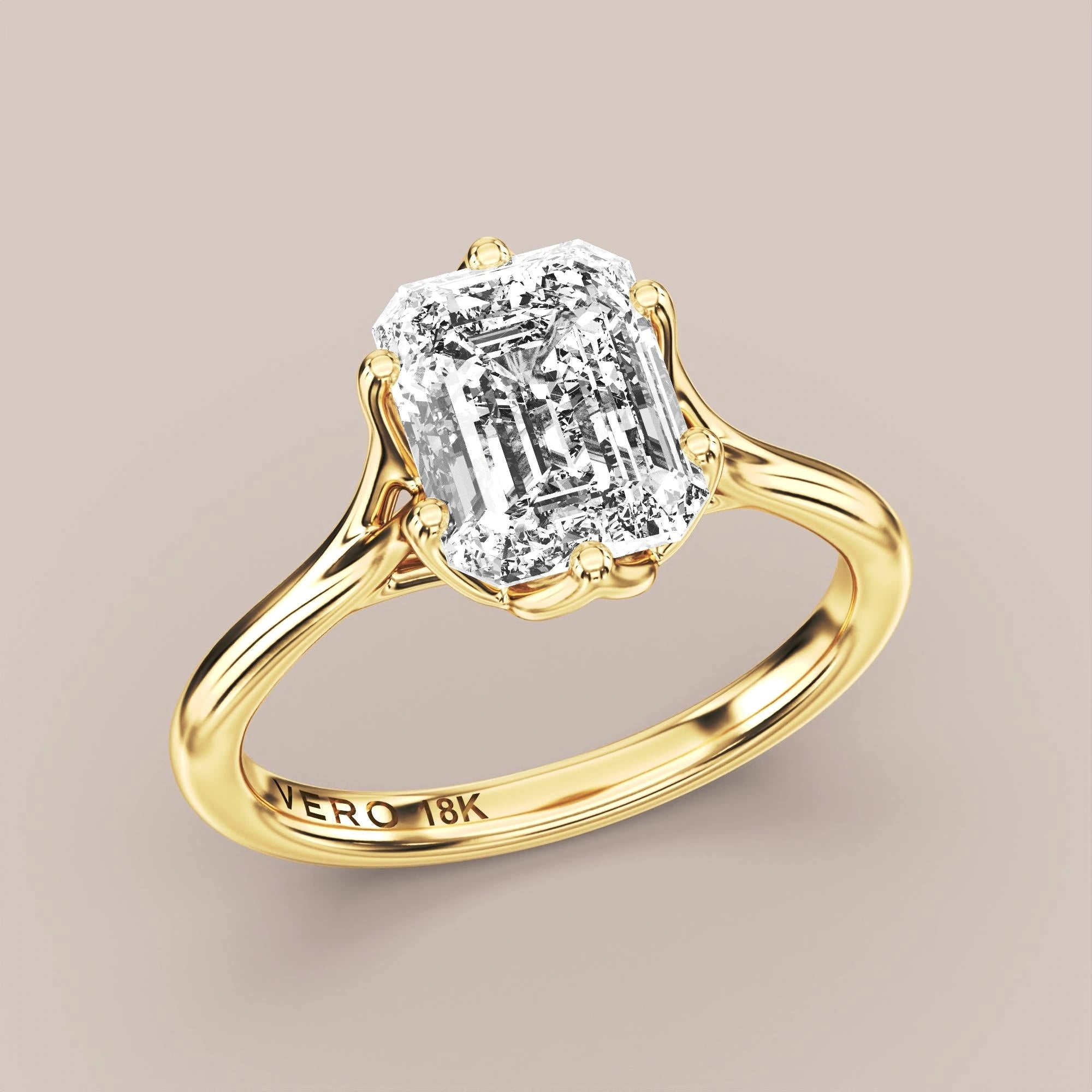 Emerald - Yellow gold