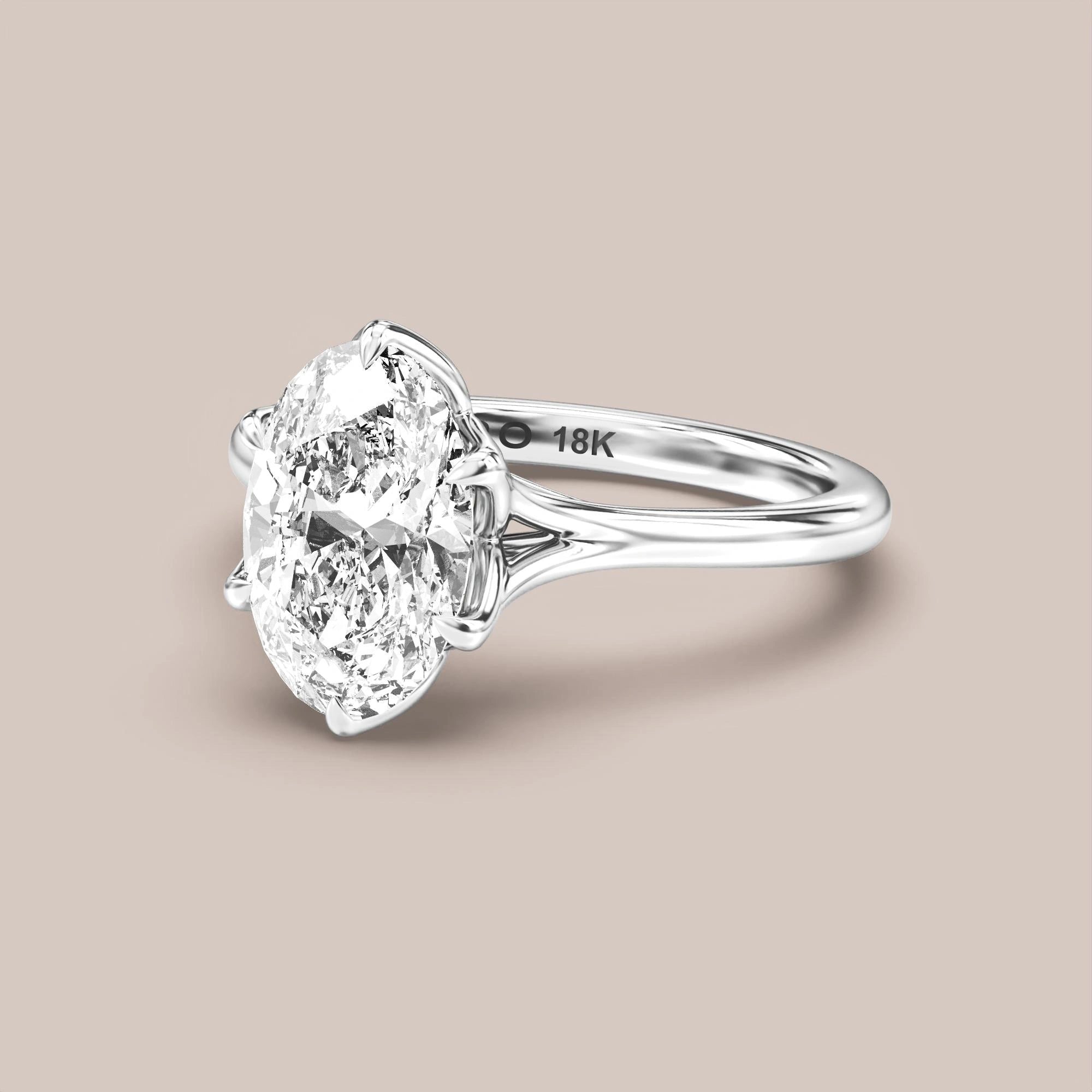 Oval - White gold