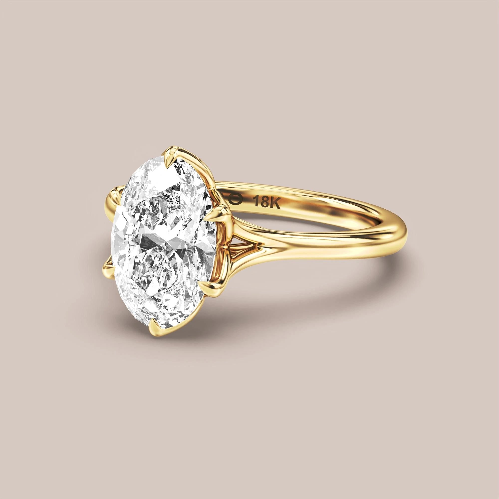 Oval - Yellow gold