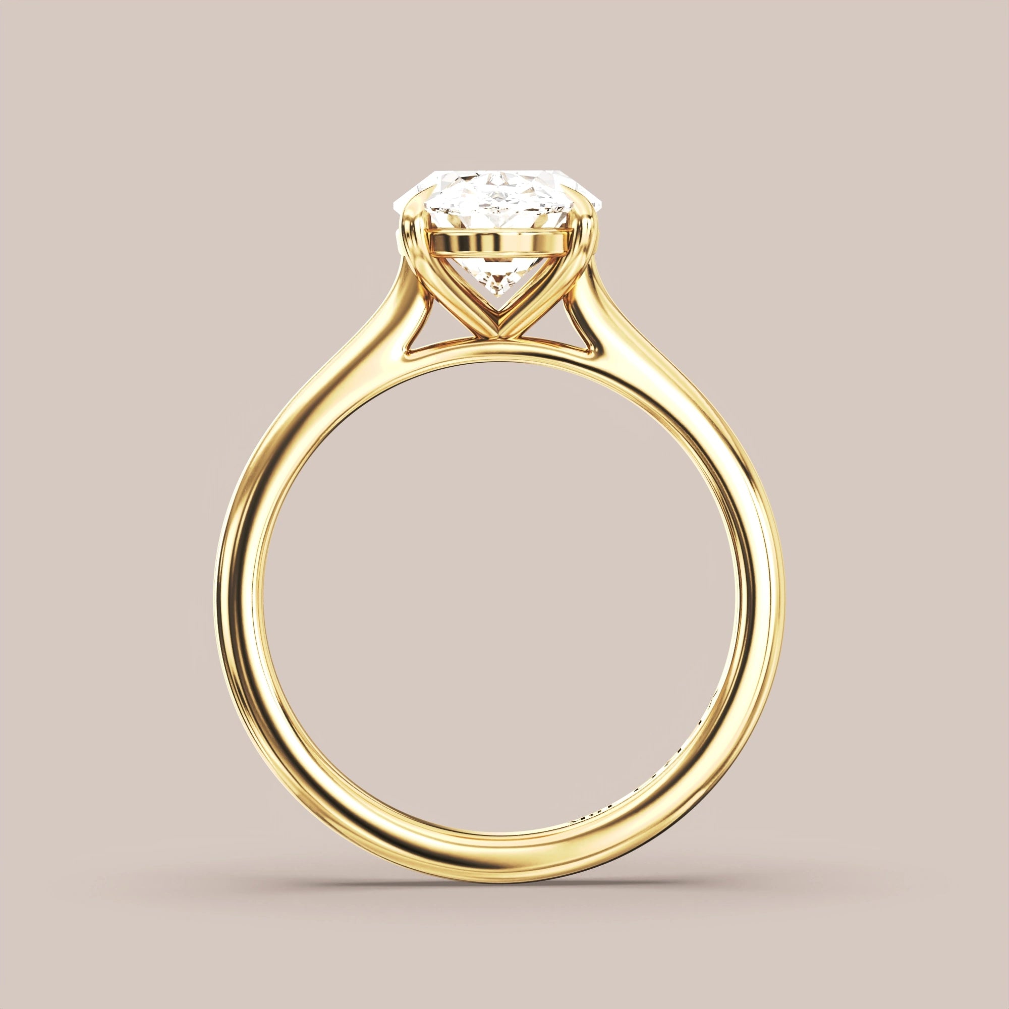 Oval - Yellow gold