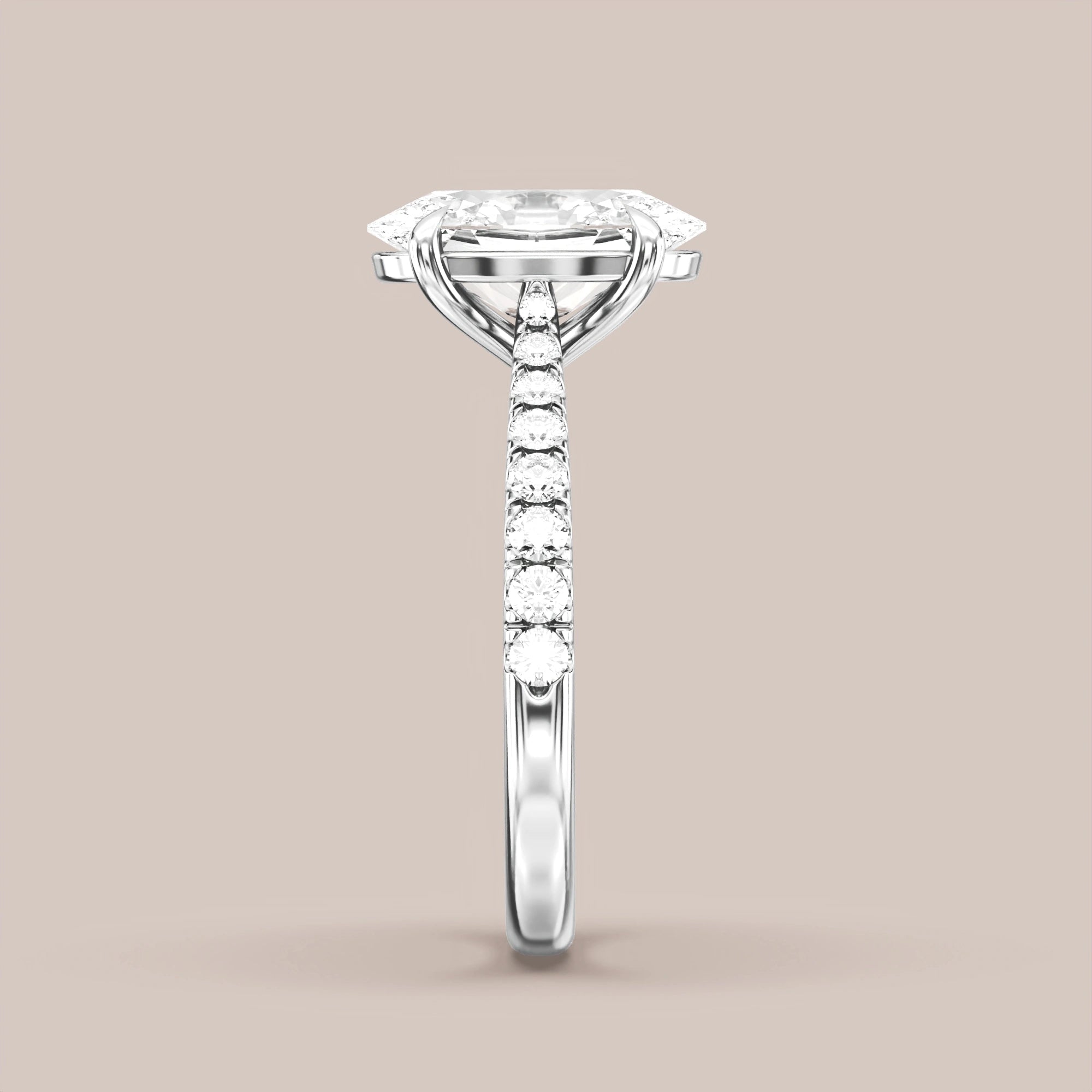 Oval - White gold