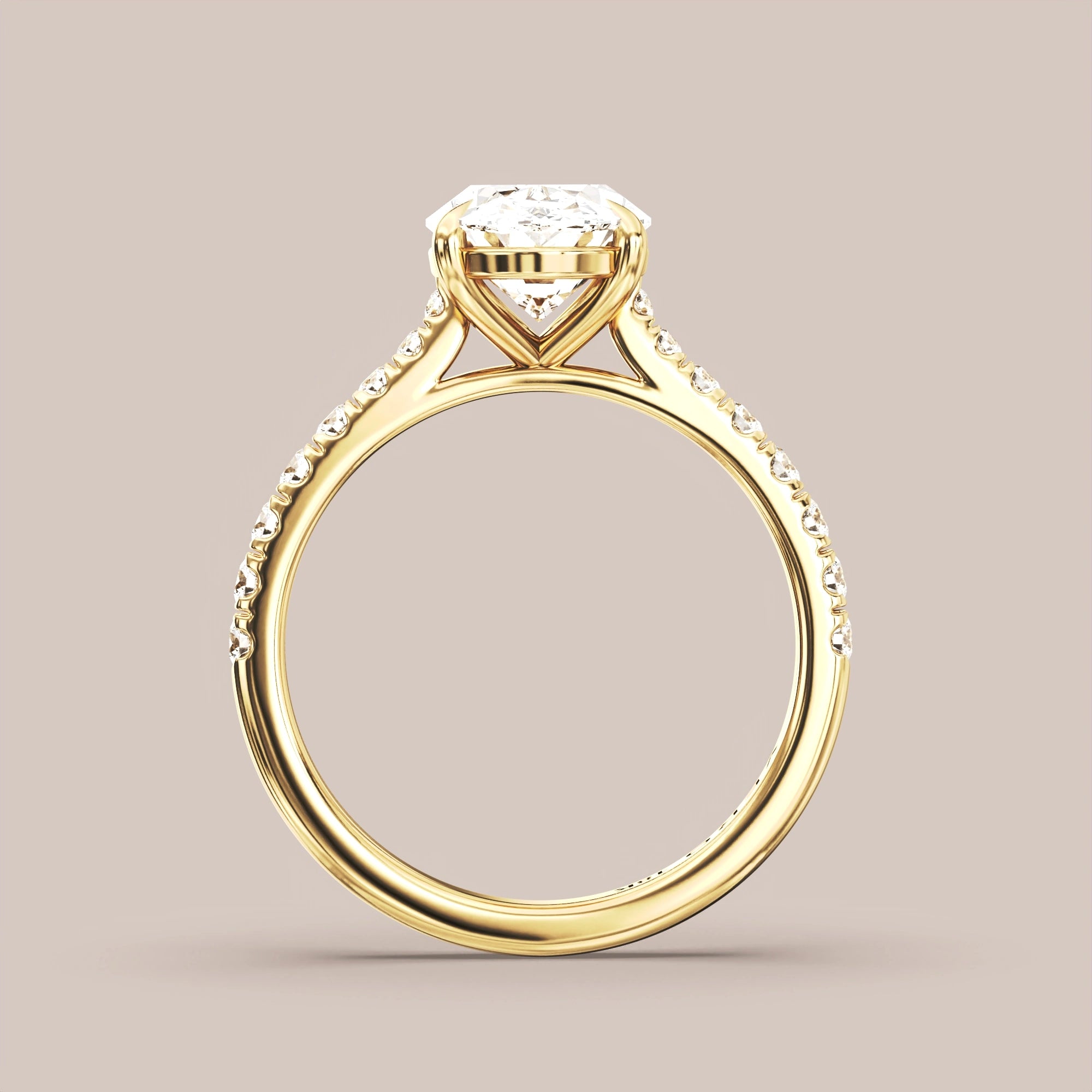 Oval - Yellow gold