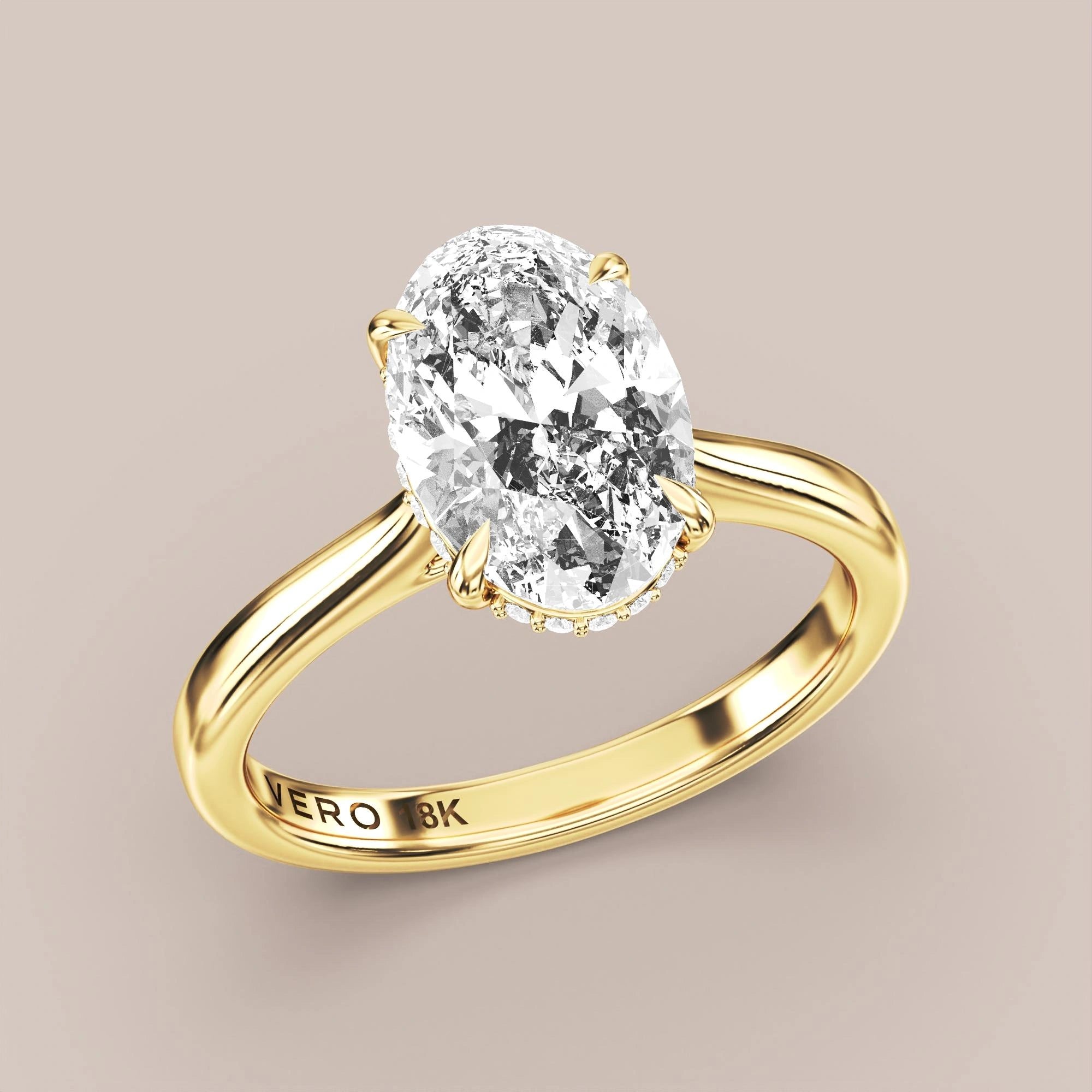 Oval - Yellow gold