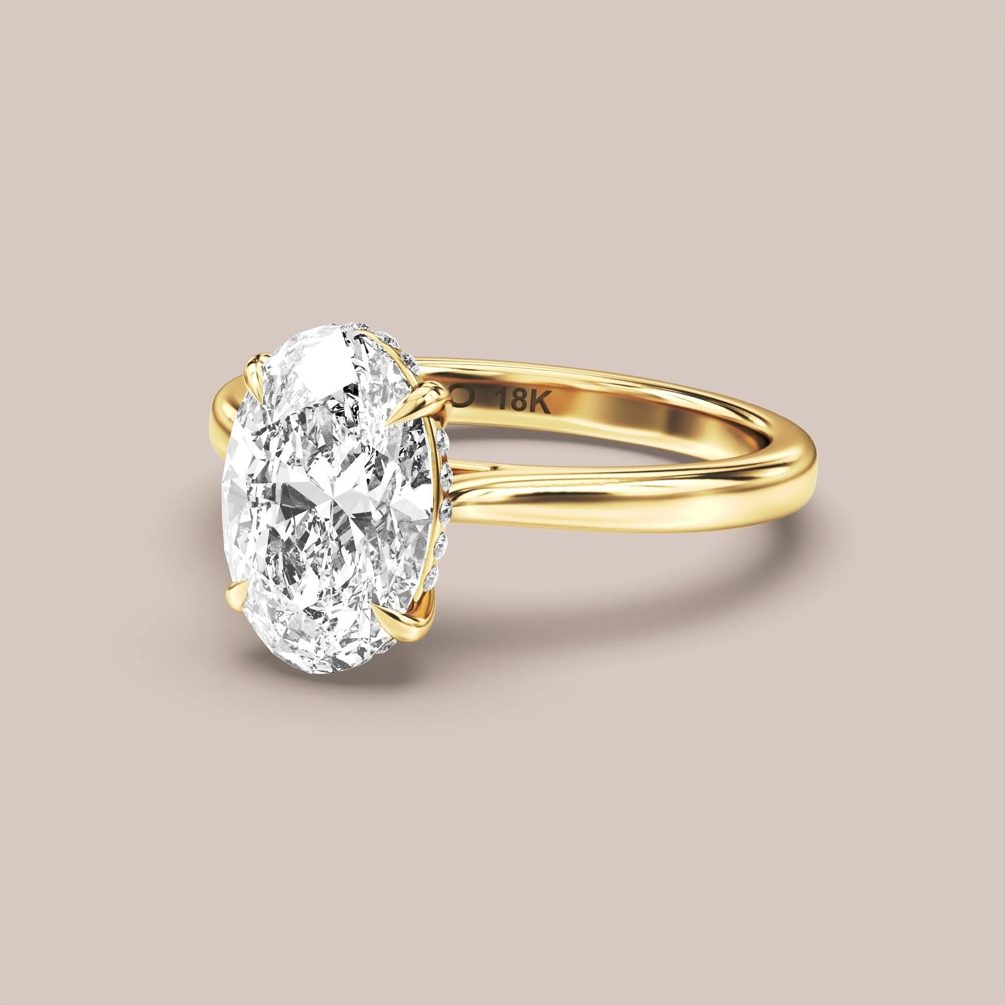 Oval - Yellow gold