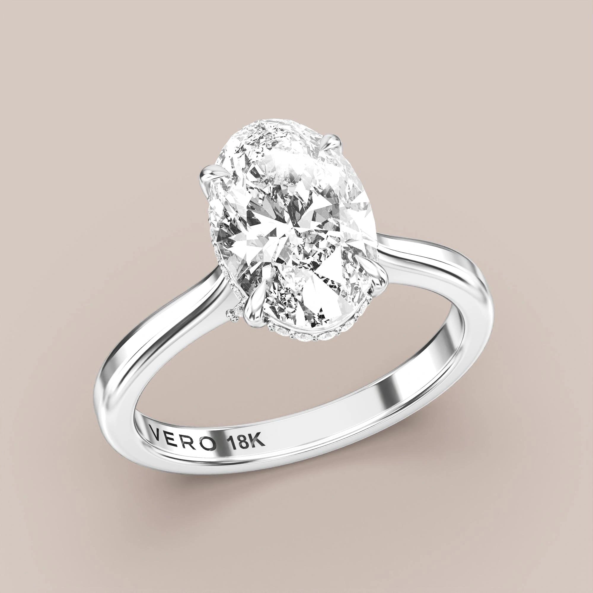 Oval - White gold
