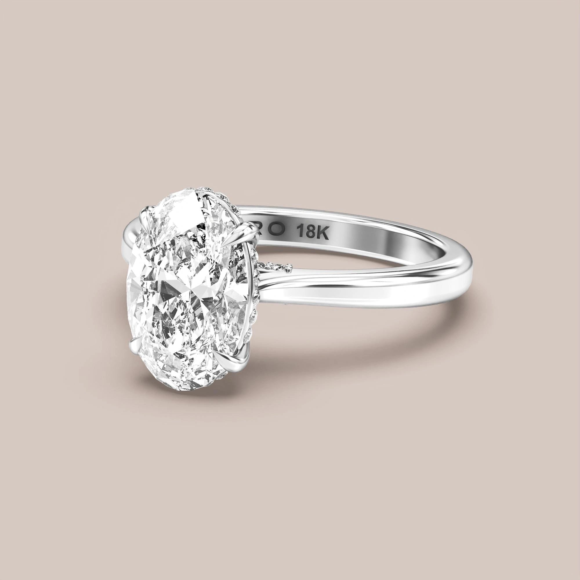 Oval - White gold