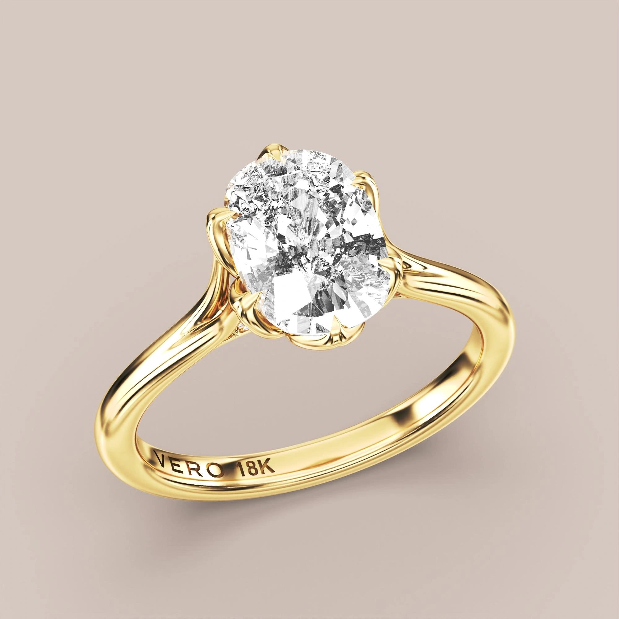 Elongated - Yellow gold