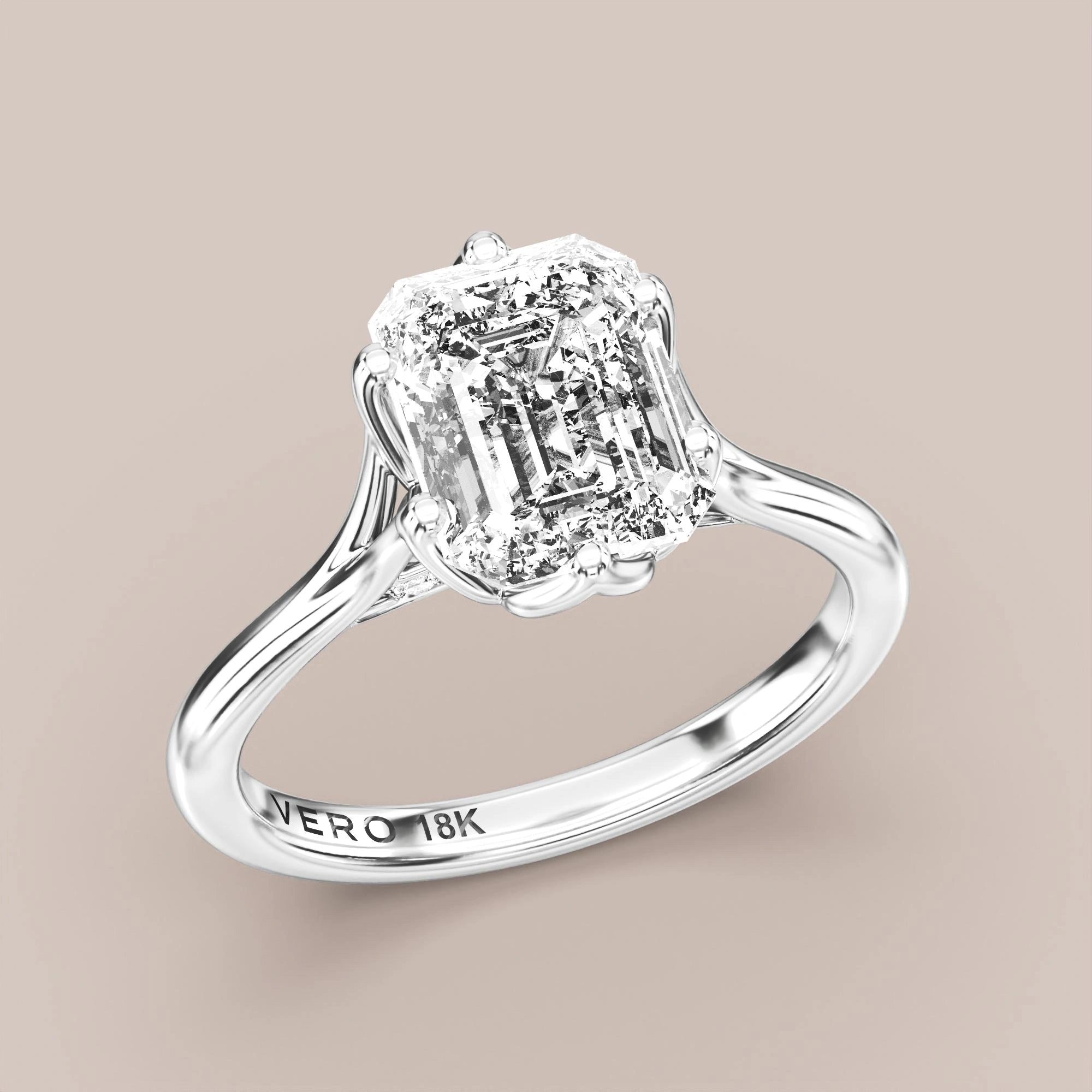 Emerald - White gold