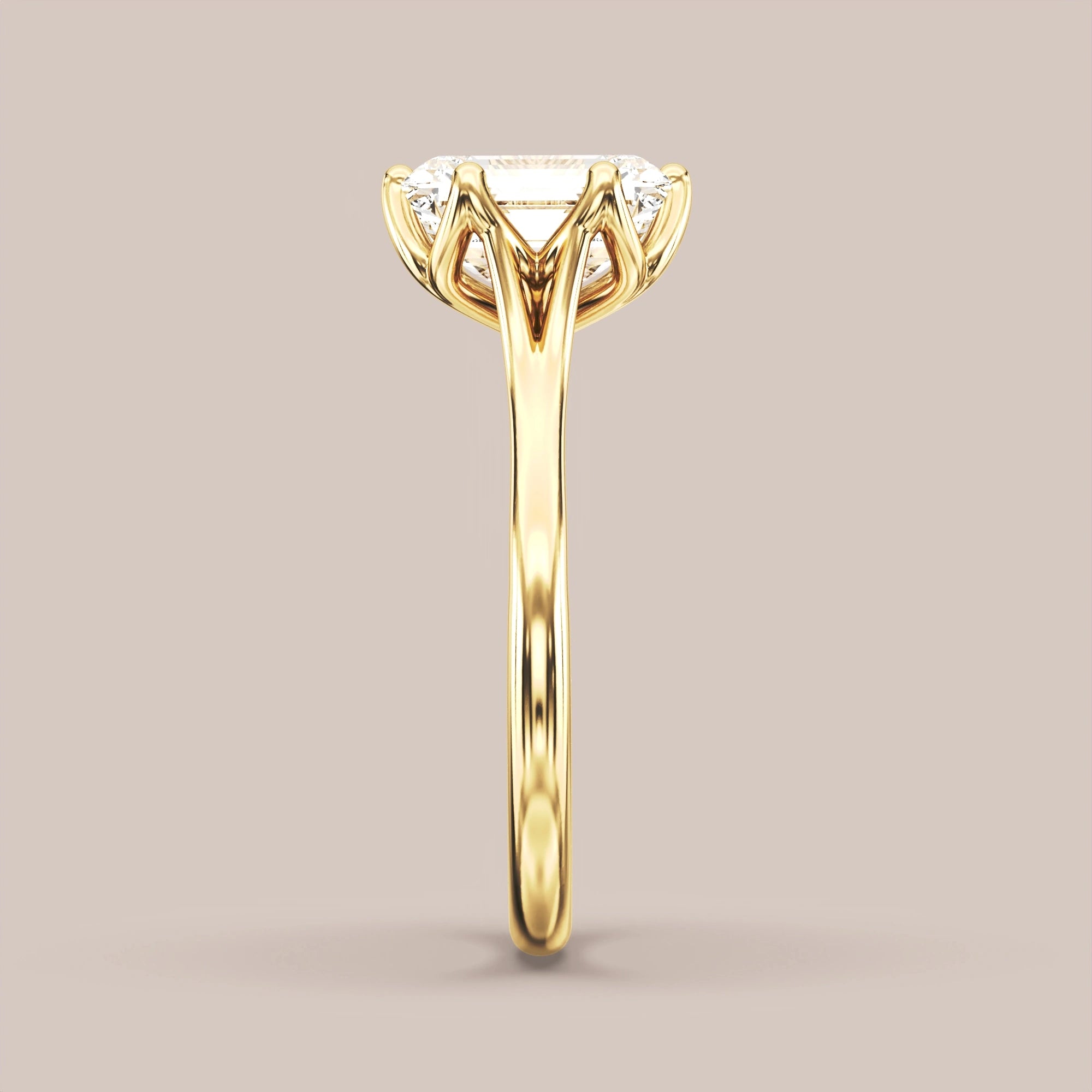 Emerald - Yellow gold
